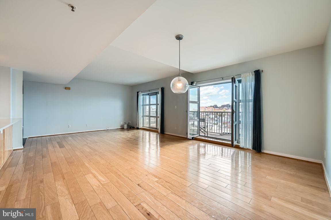 HARBOR EAST - Residential Lease