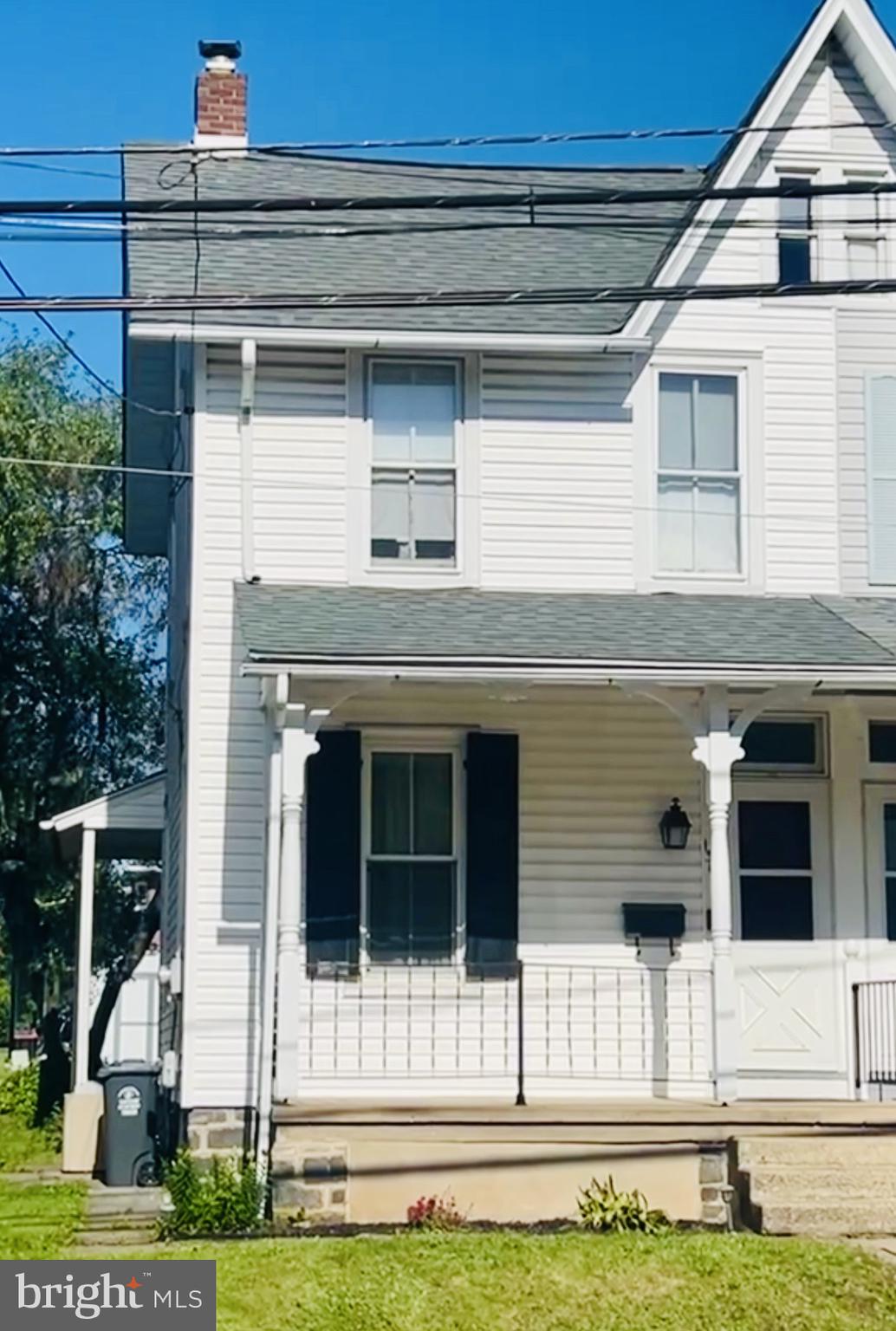 136 S 9TH STREET