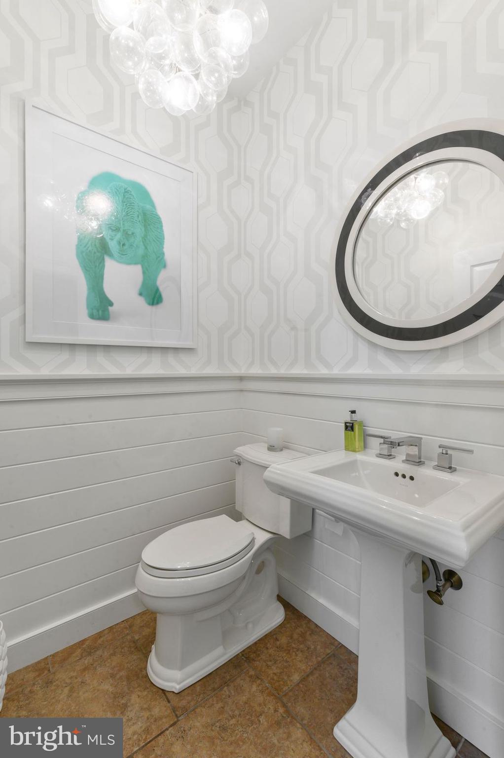 SPRING MILL ESTATE - Residential