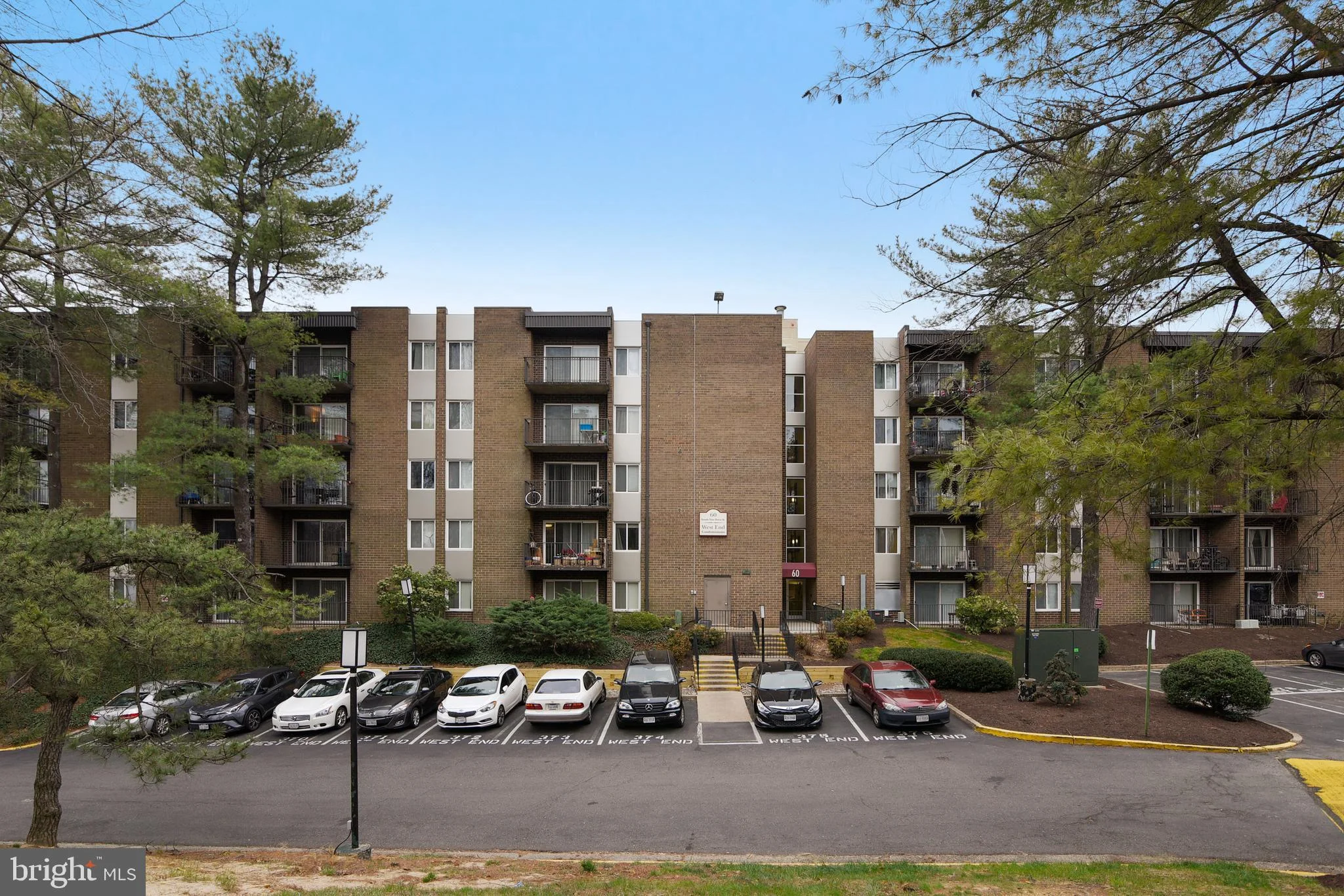 60 S Van Dorn Street Unit 103, Alexandria, VA 22304