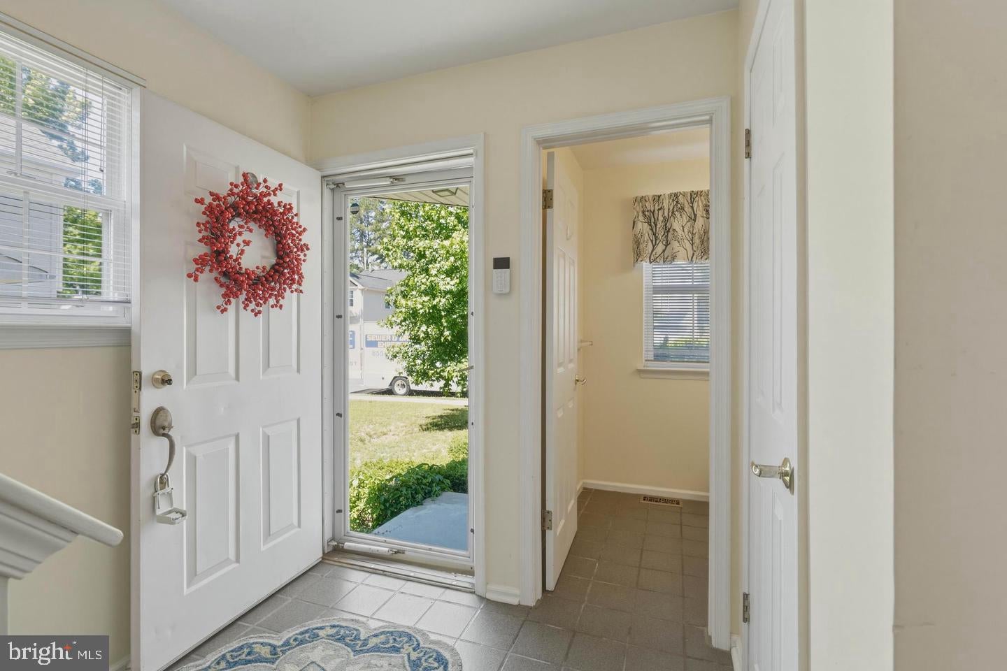 6179 TOWHEE LANE