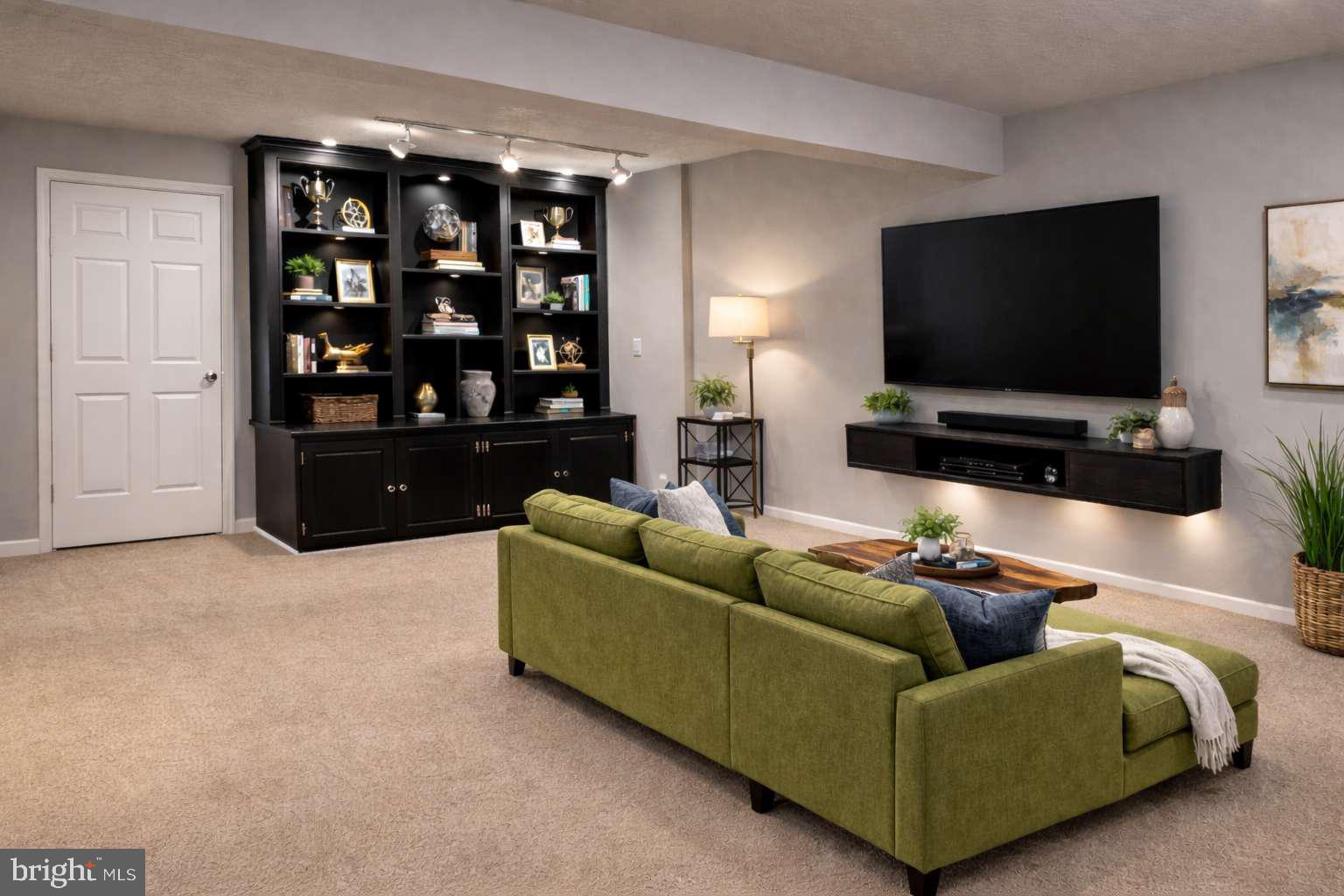 BRIGHTFIELD FARMS - Residential