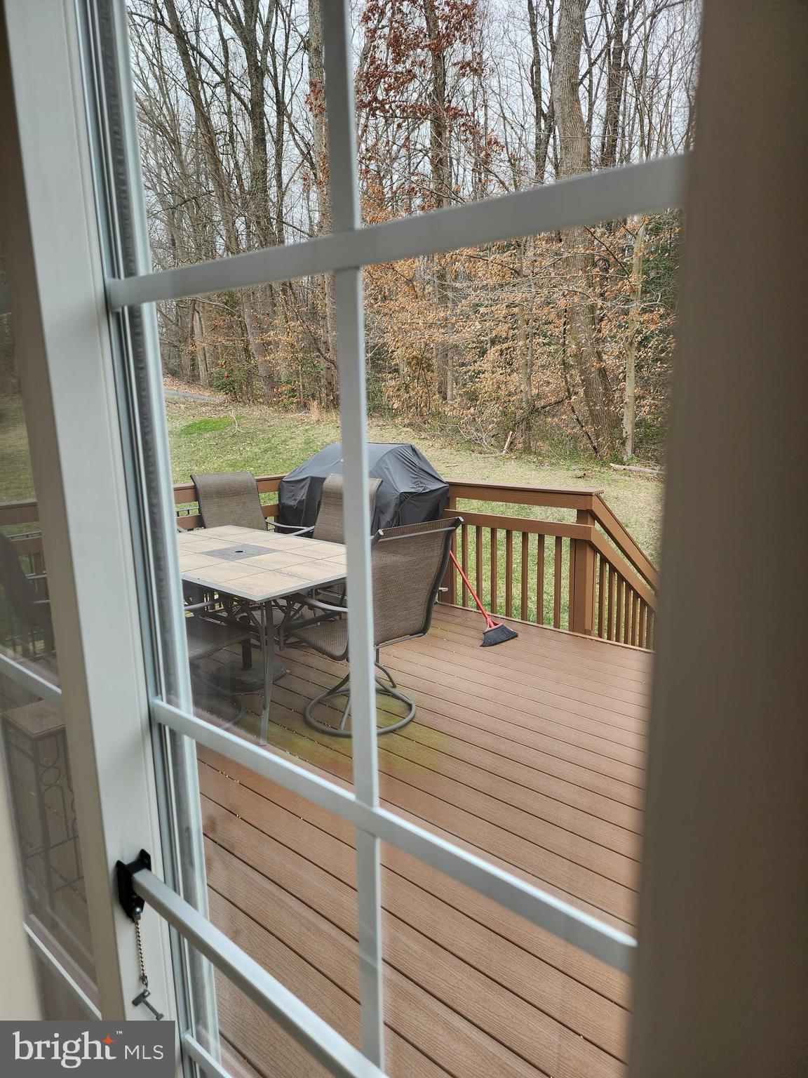 WINDSOR MANOR - Residential