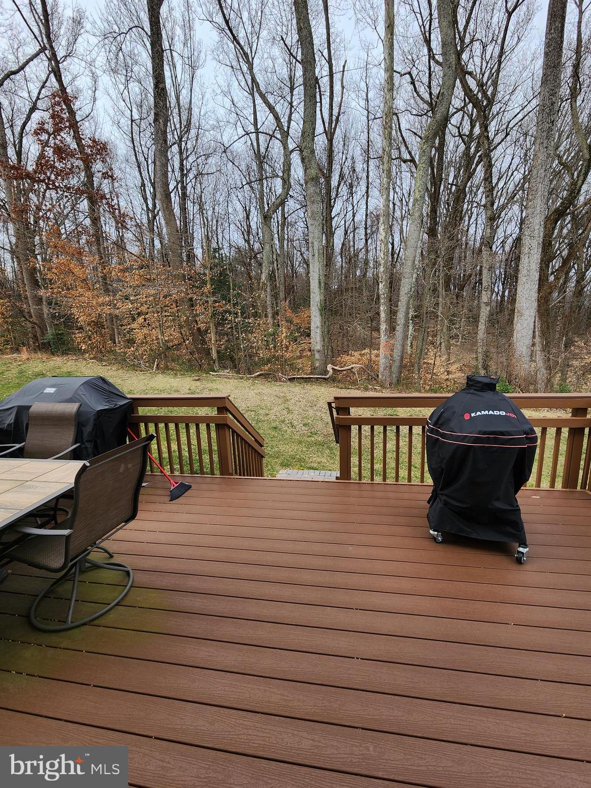 WINDSOR MANOR - Residential