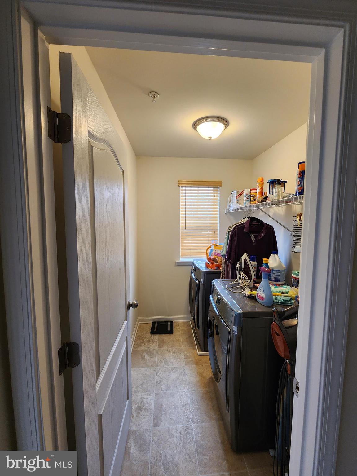 WINDSOR MANOR - Residential