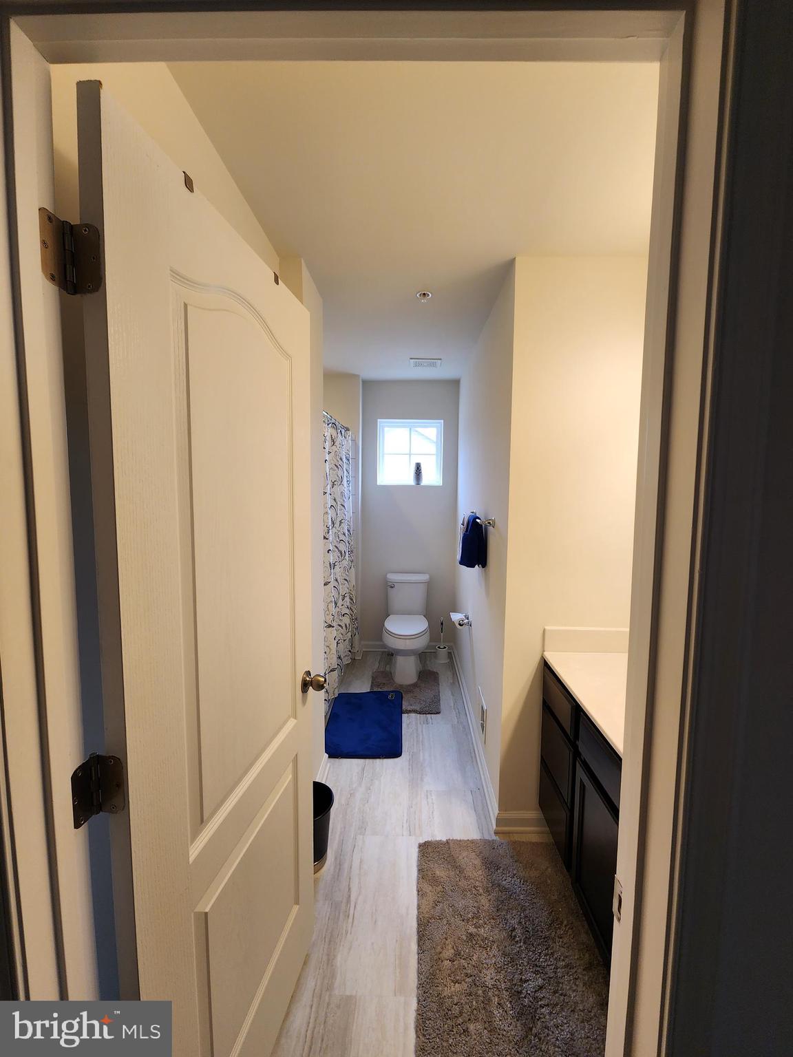 WINDSOR MANOR - Residential