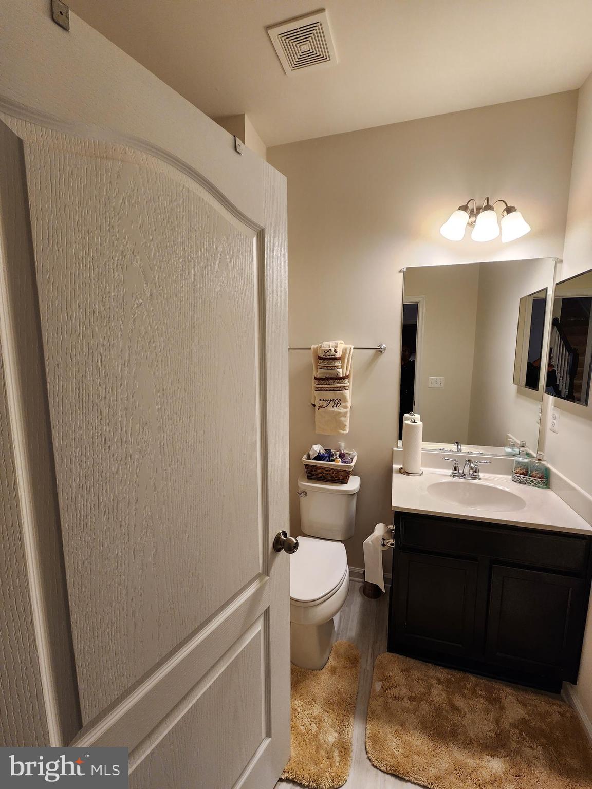 WINDSOR MANOR - Residential