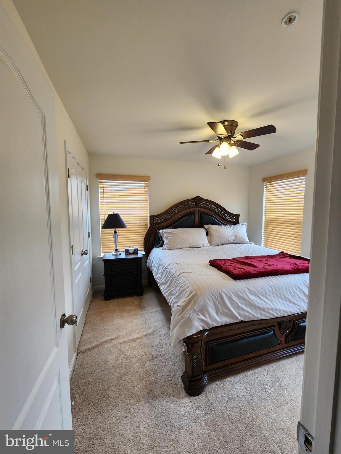 WINDSOR MANOR - Residential