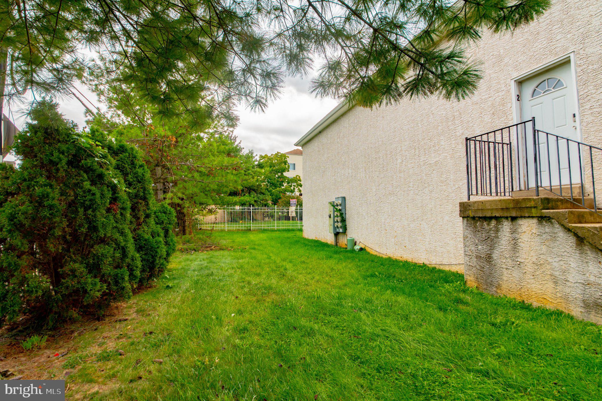 9228 BLUE GRASS ROAD 38 2