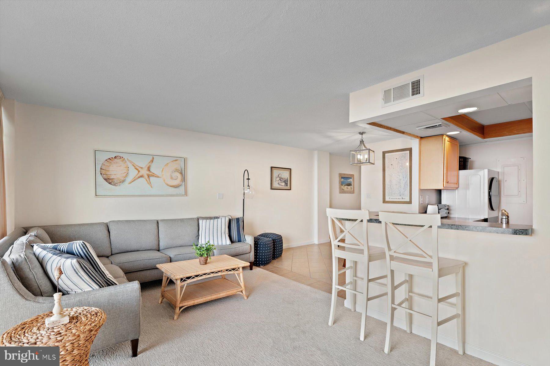 SEA COLONY EAST - Residential