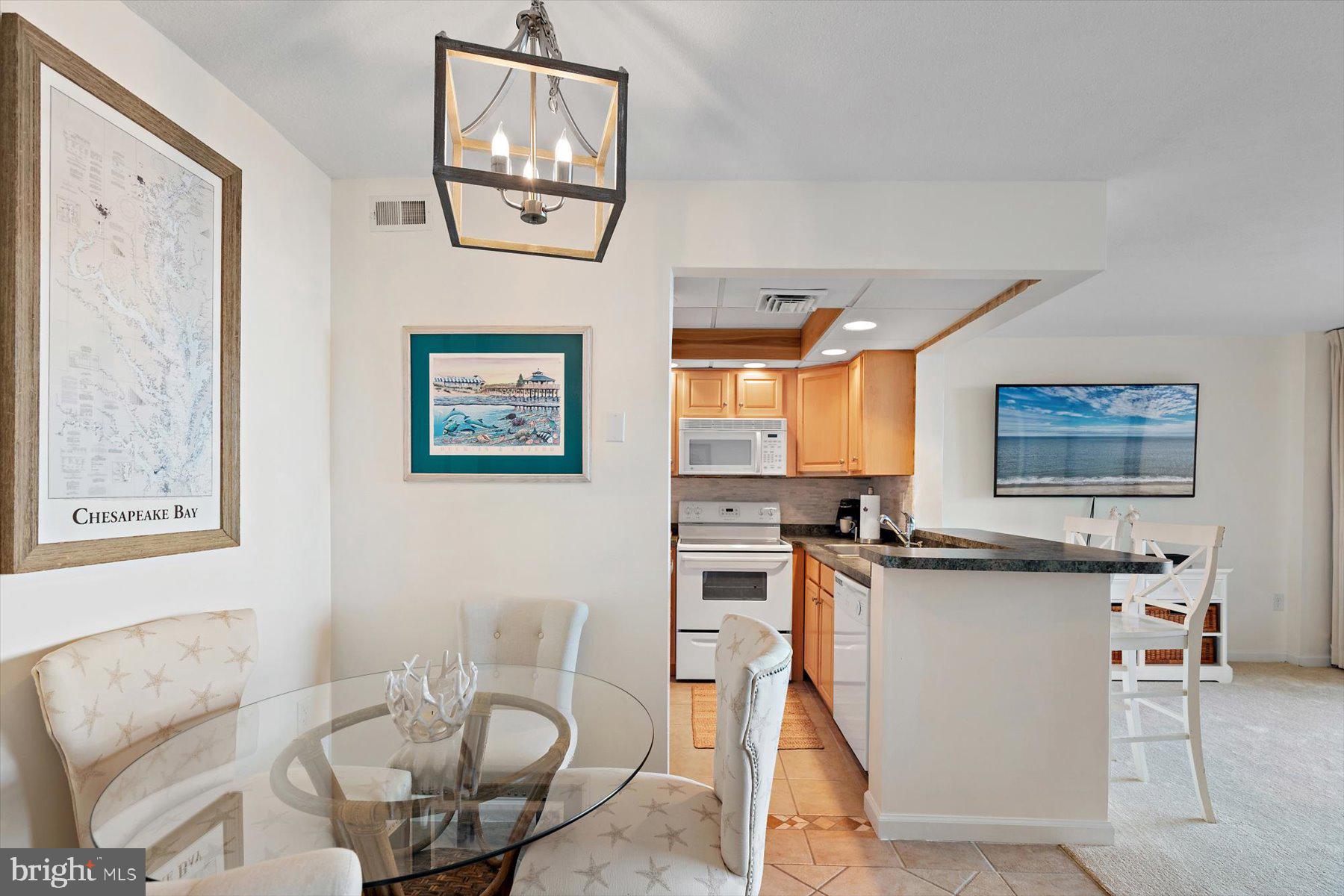 SEA COLONY EAST - Residential