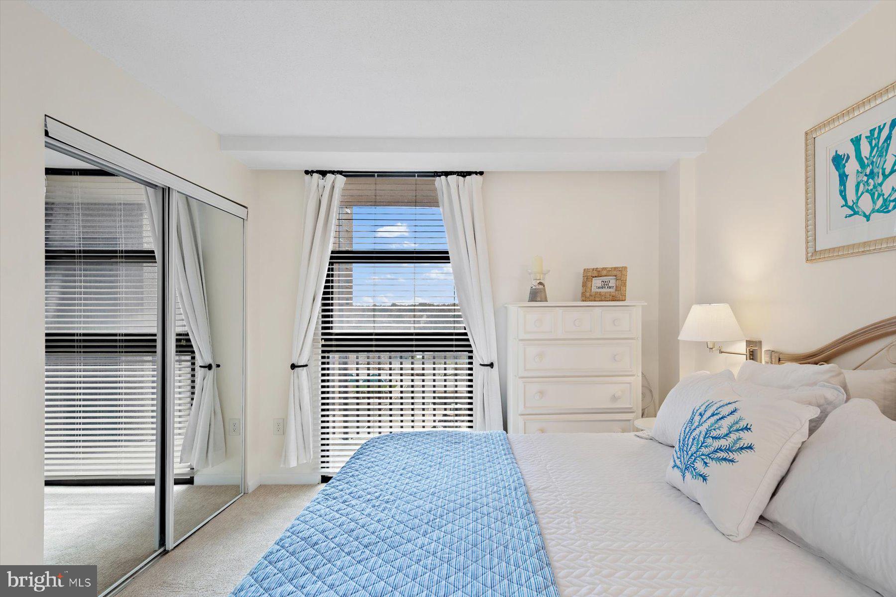 SEA COLONY EAST - Residential