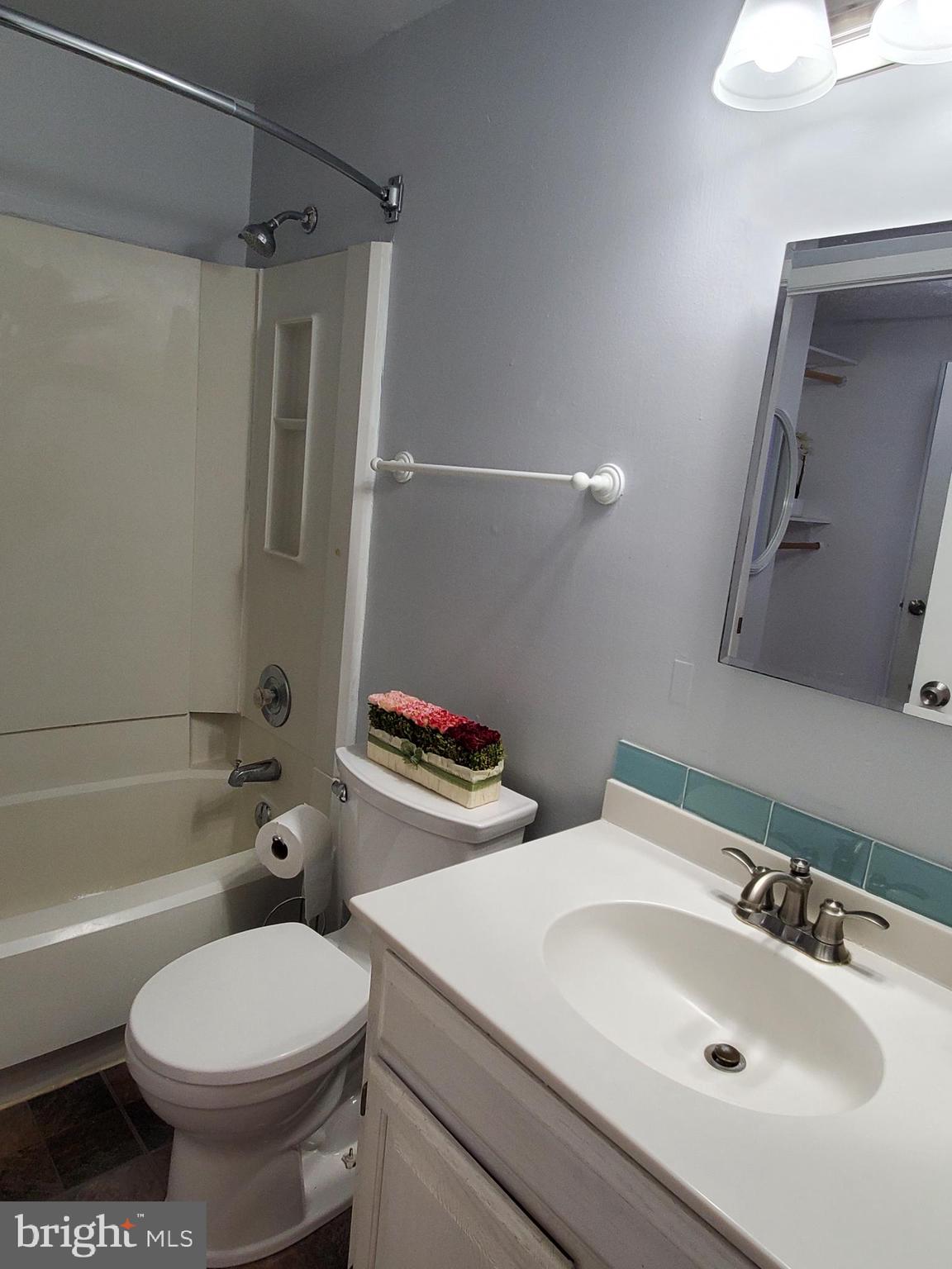 NEWINGTON FOREST - Residential Lease