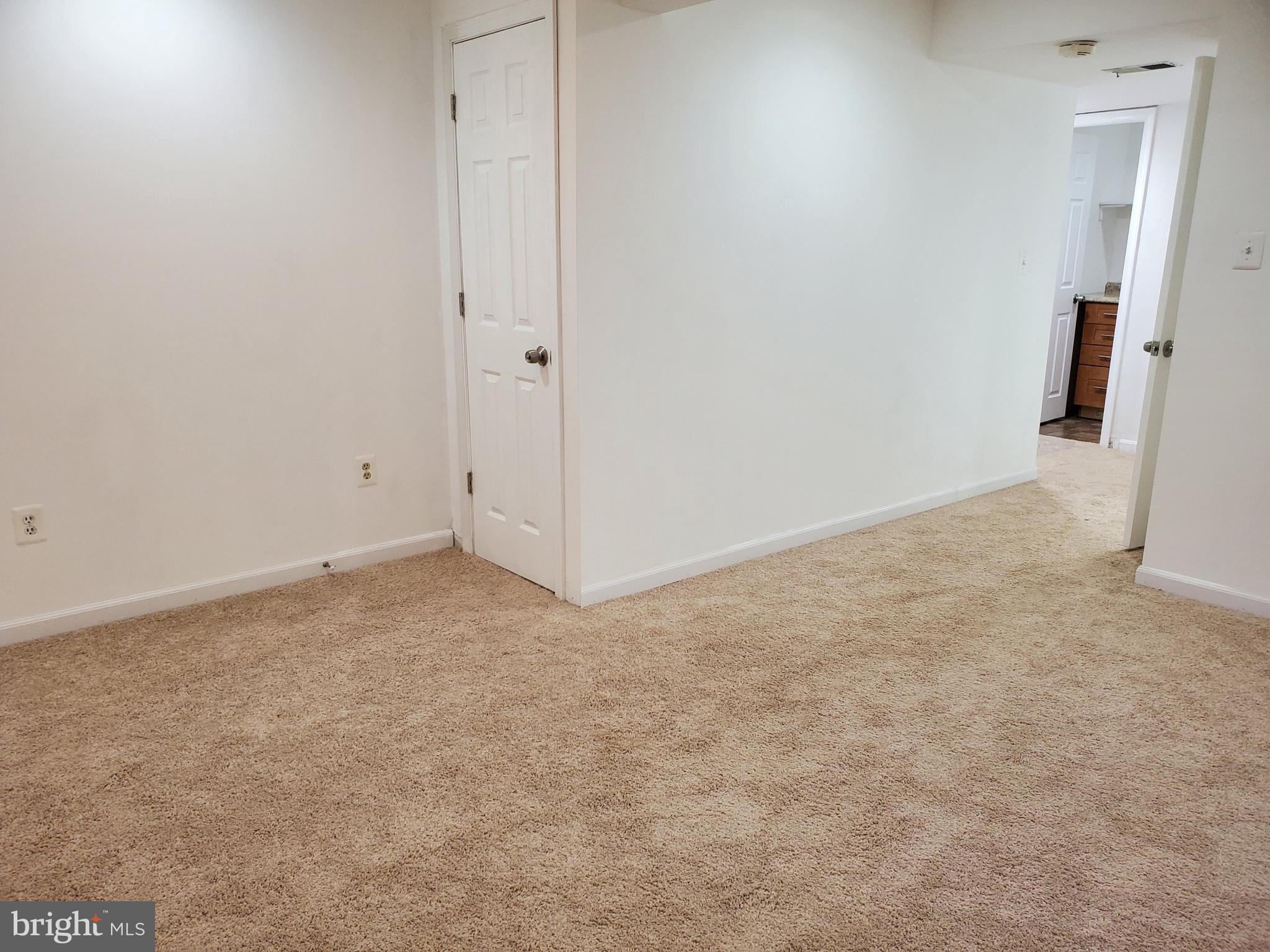 NEWINGTON FOREST - Residential Lease