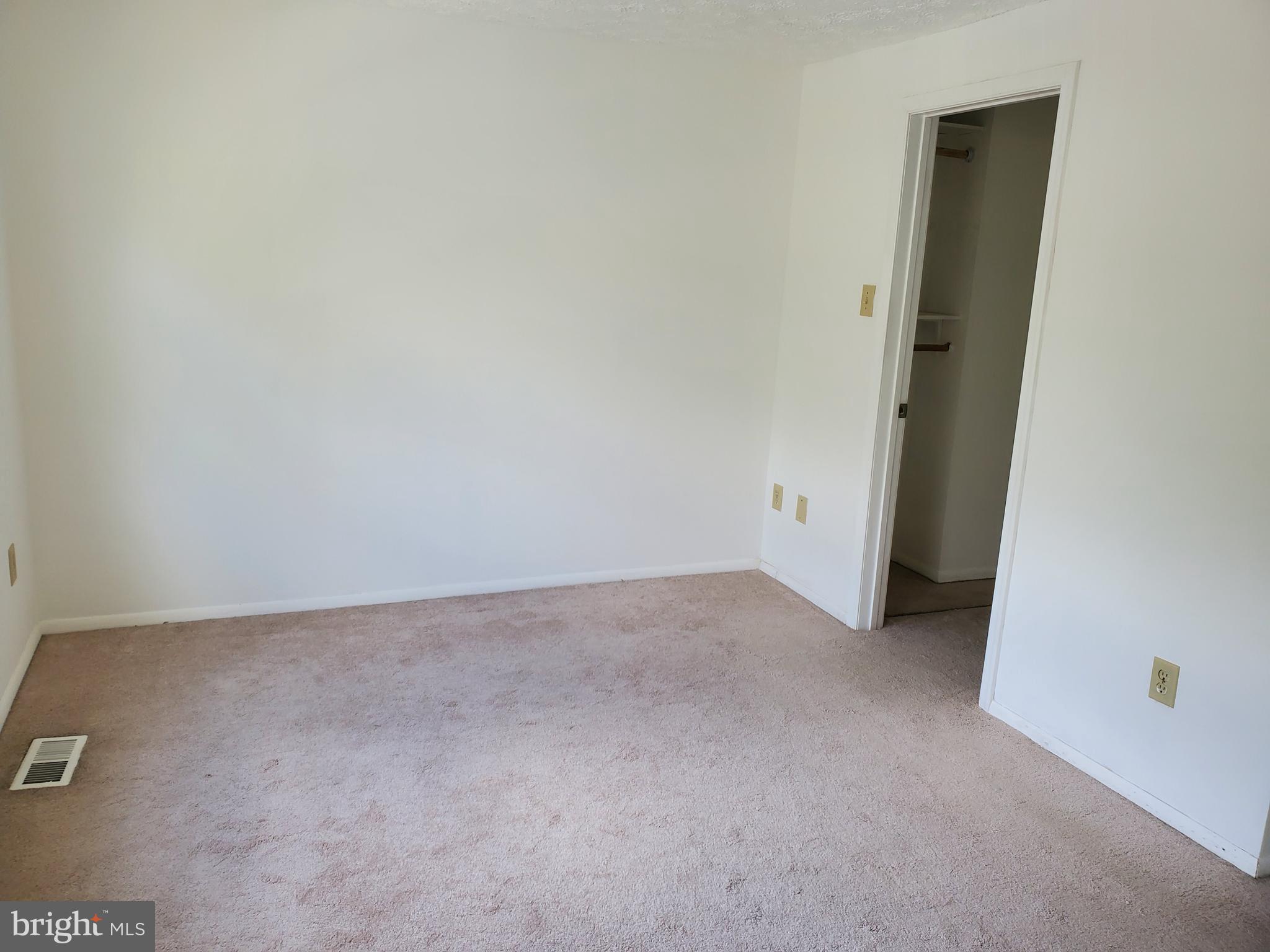 NEWINGTON FOREST - Residential Lease