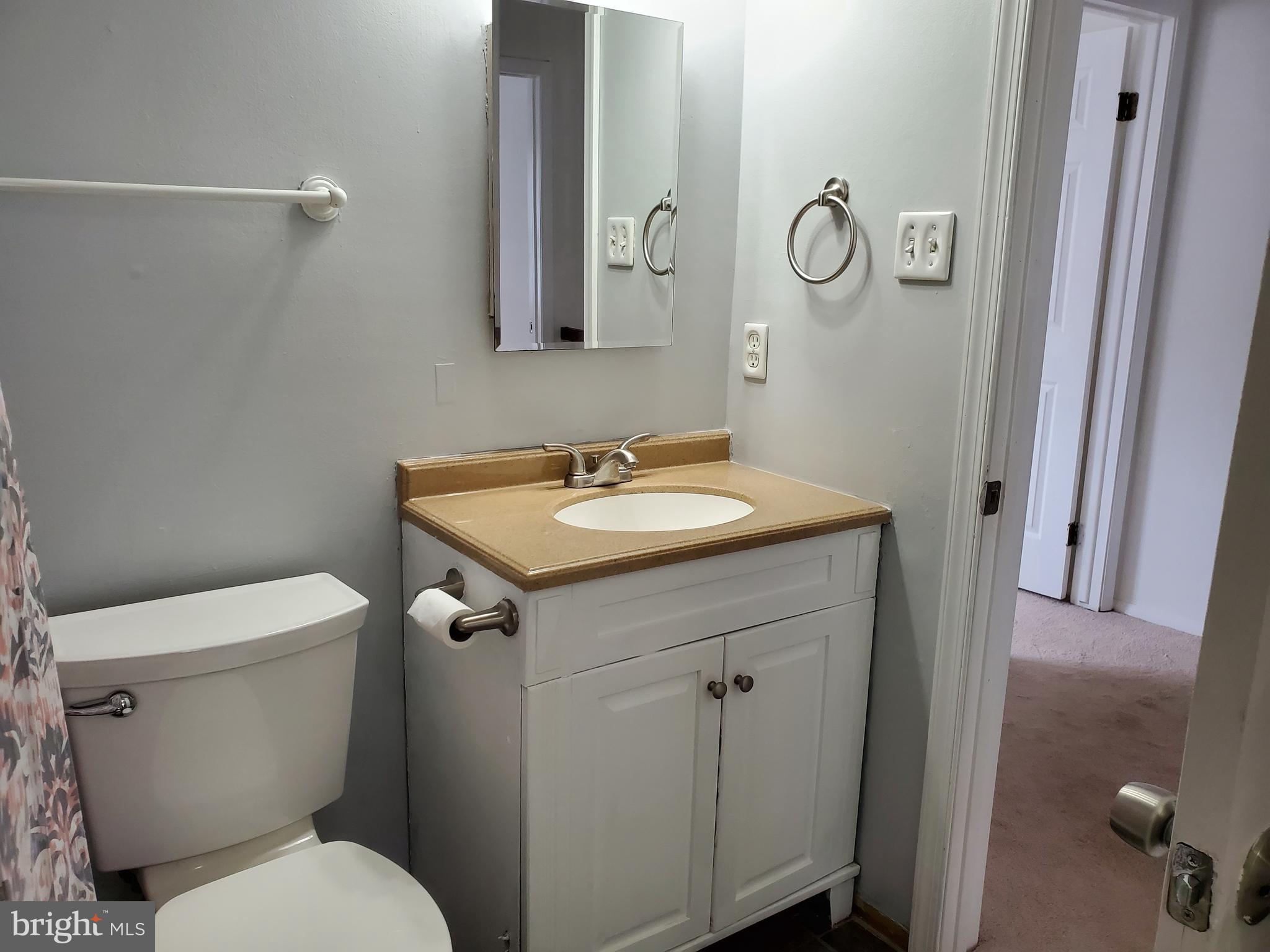 NEWINGTON FOREST - Residential Lease