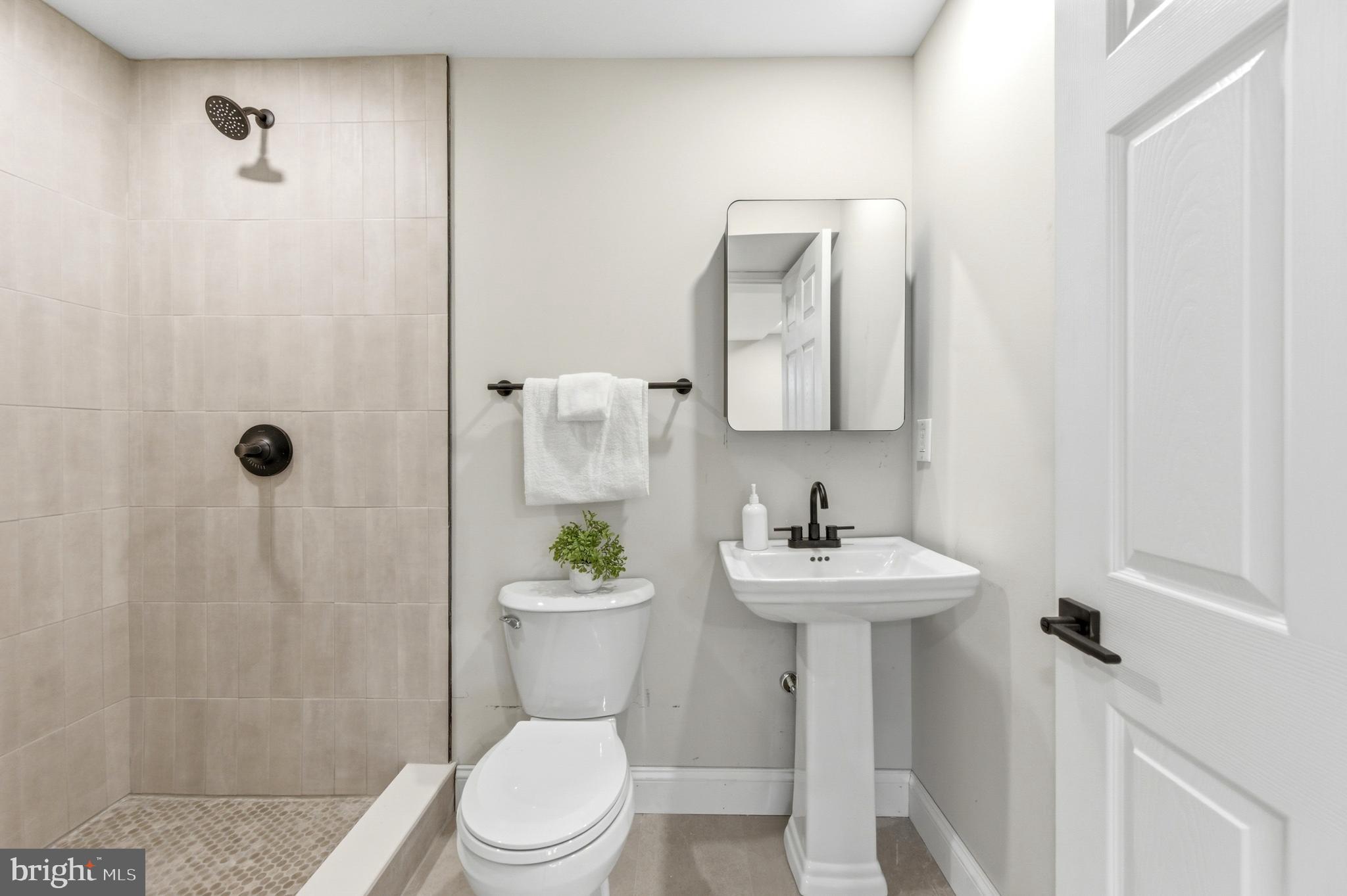GLENWOOD ESTATES - Residential