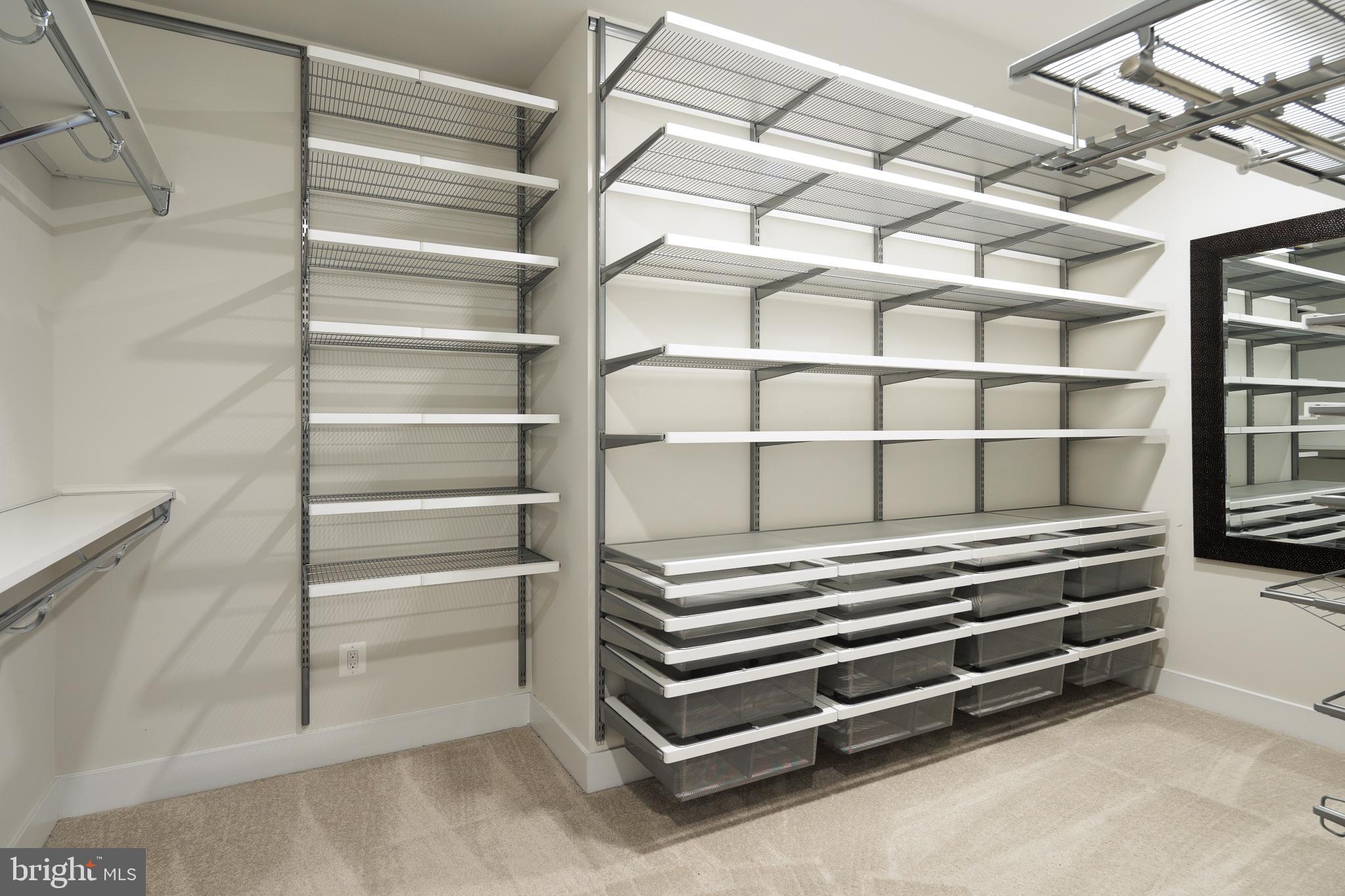 DOMINION VALLEY COUNTRY CLUB - Residential