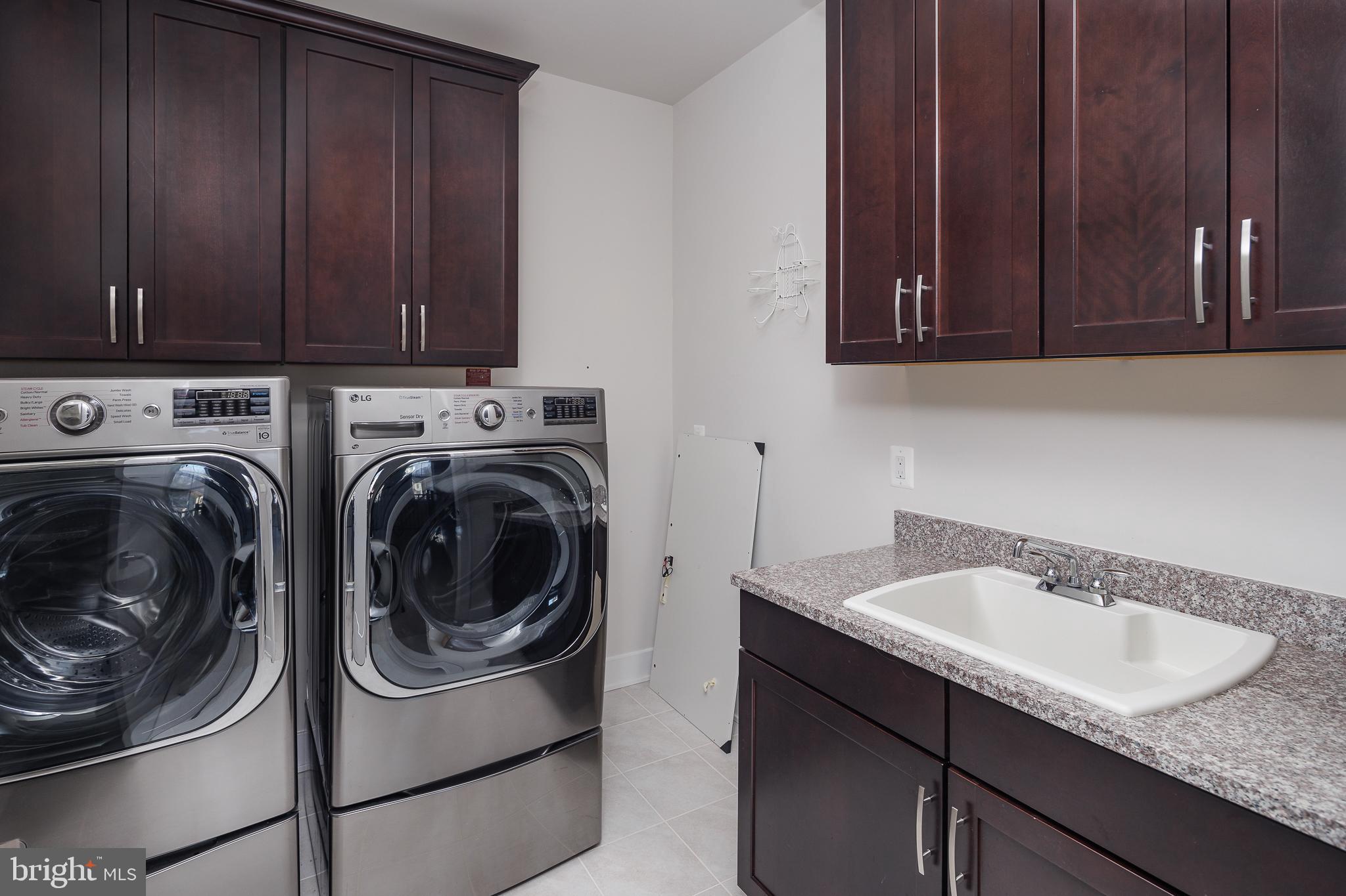 DOMINION VALLEY COUNTRY CLUB - Residential