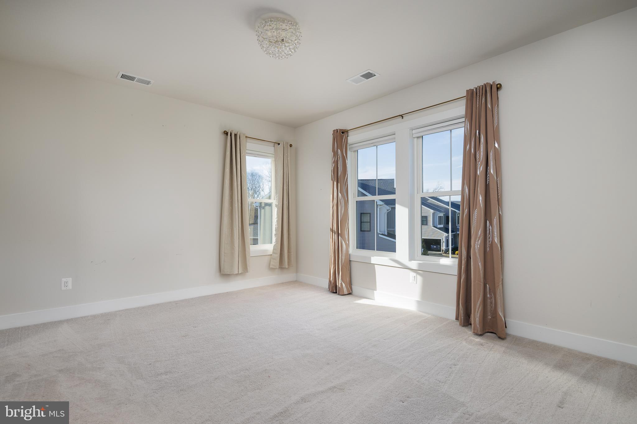 DOMINION VALLEY COUNTRY CLUB - Residential