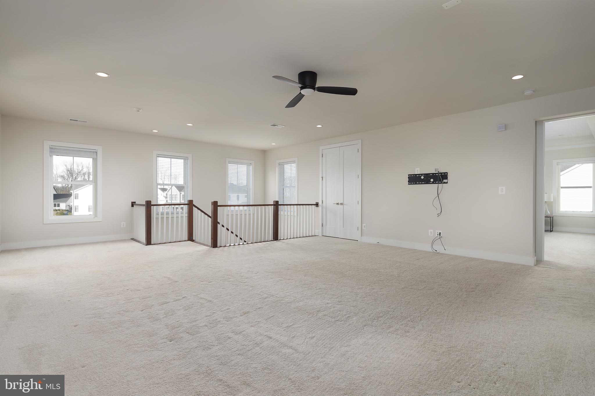 DOMINION VALLEY COUNTRY CLUB - Residential