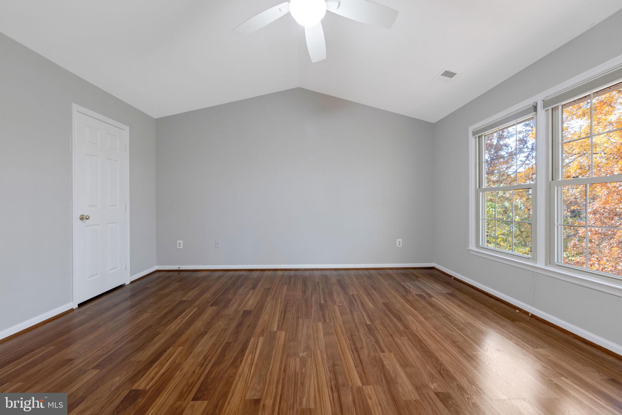 FALLSTONE - Residential