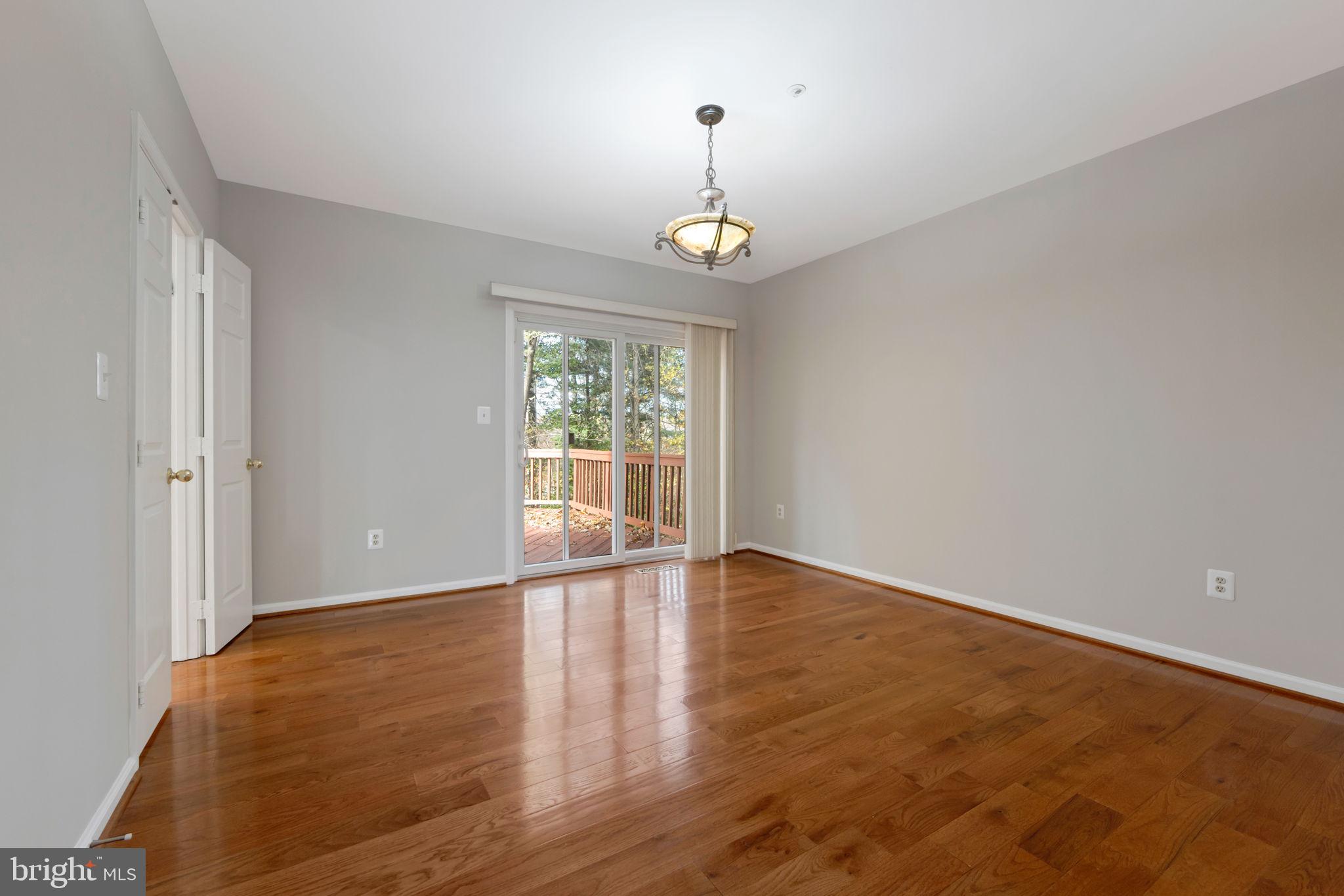 FALLSTONE - Residential