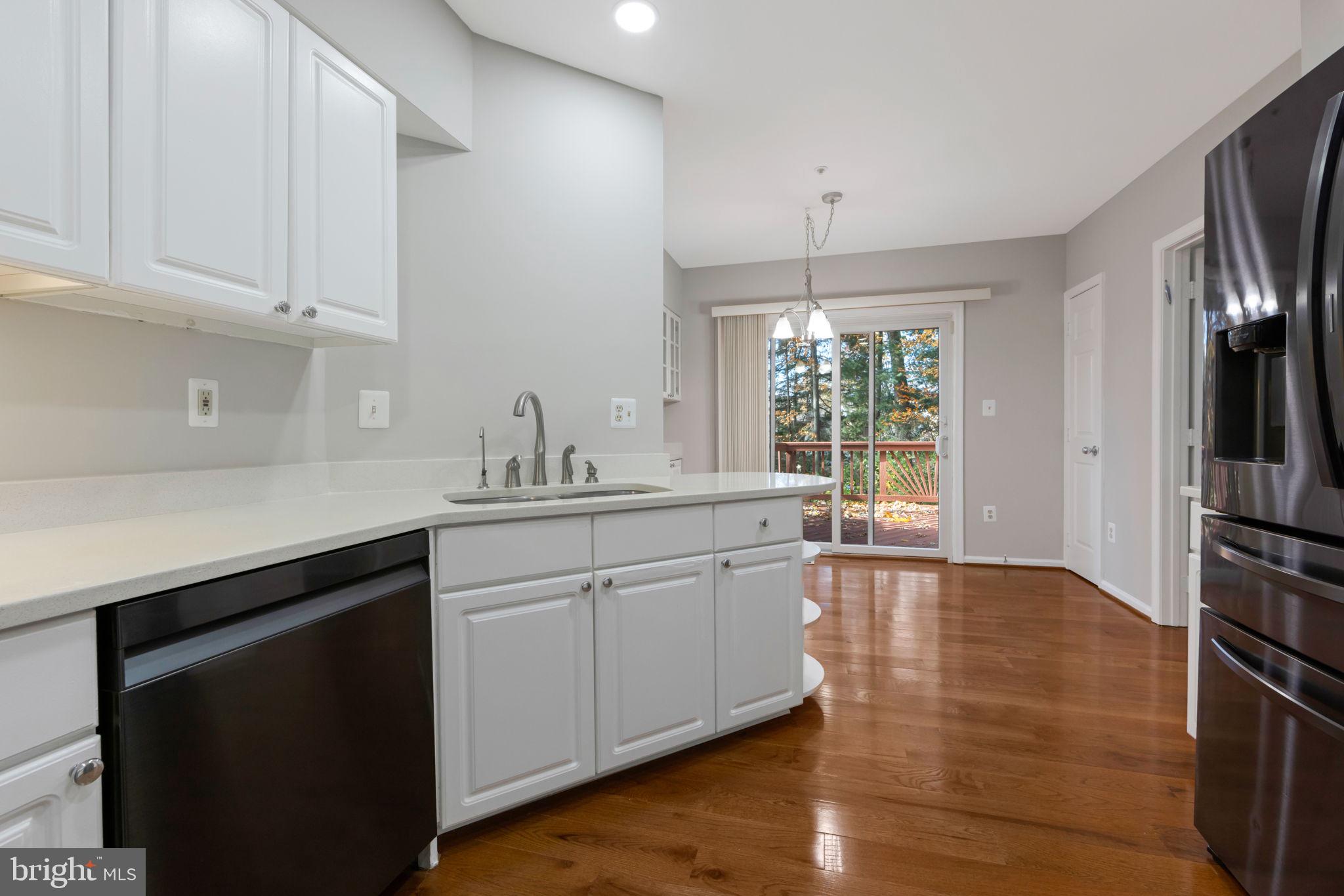 FALLSTONE - Residential