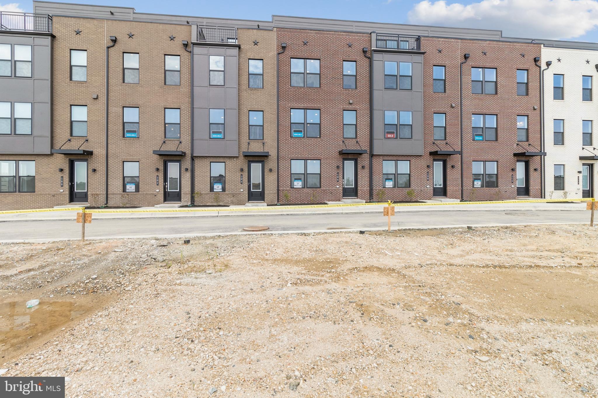 LOCKE LANDING - Residential