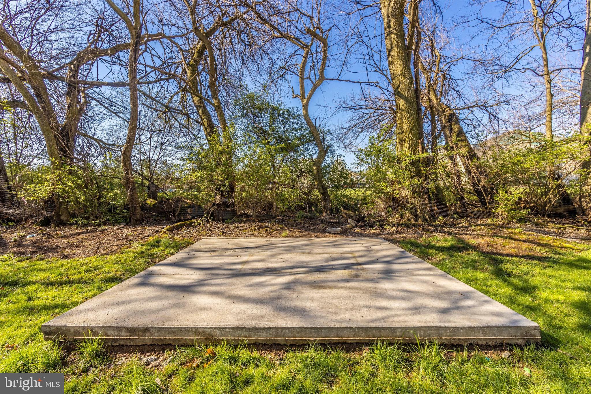 NORTH CROSSING - Residential