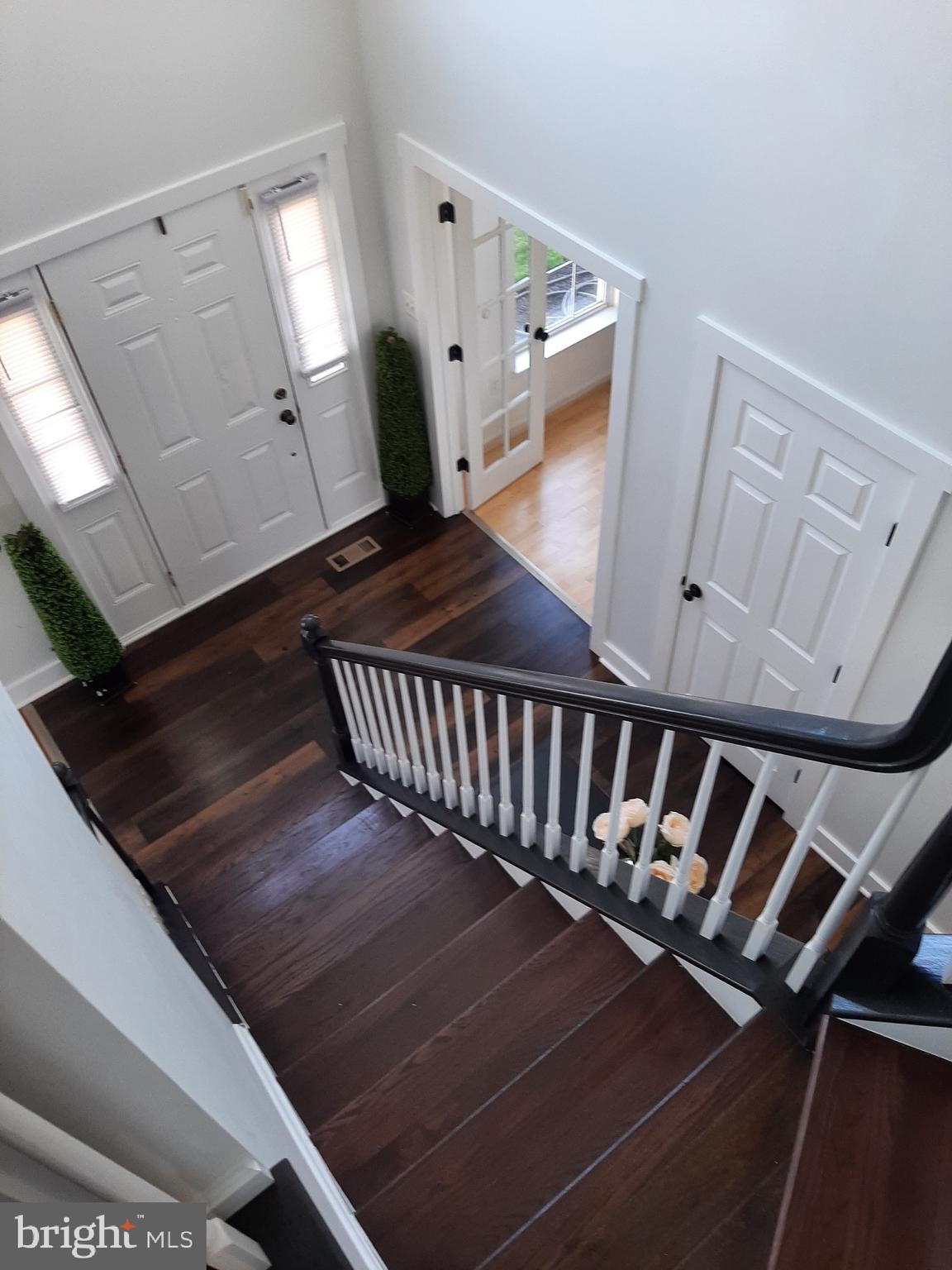 NORTH CROSSING - Residential