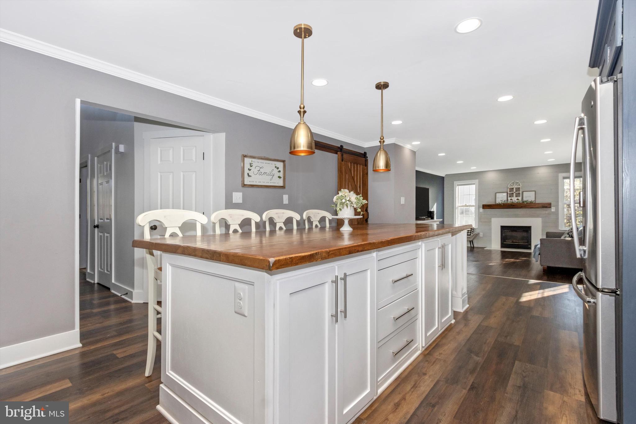 NORTH CROSSING - Residential