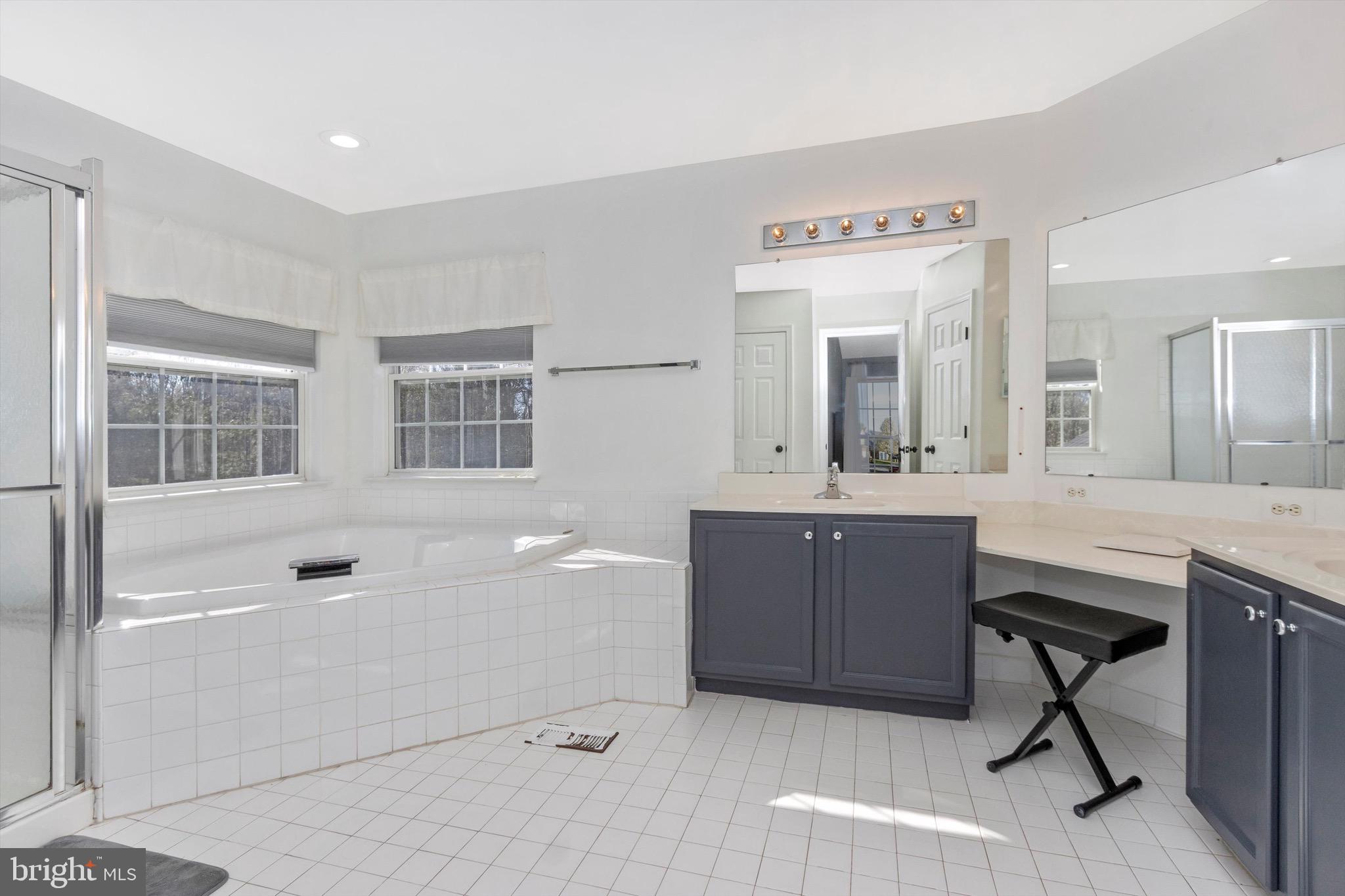 NORTH CROSSING - Residential