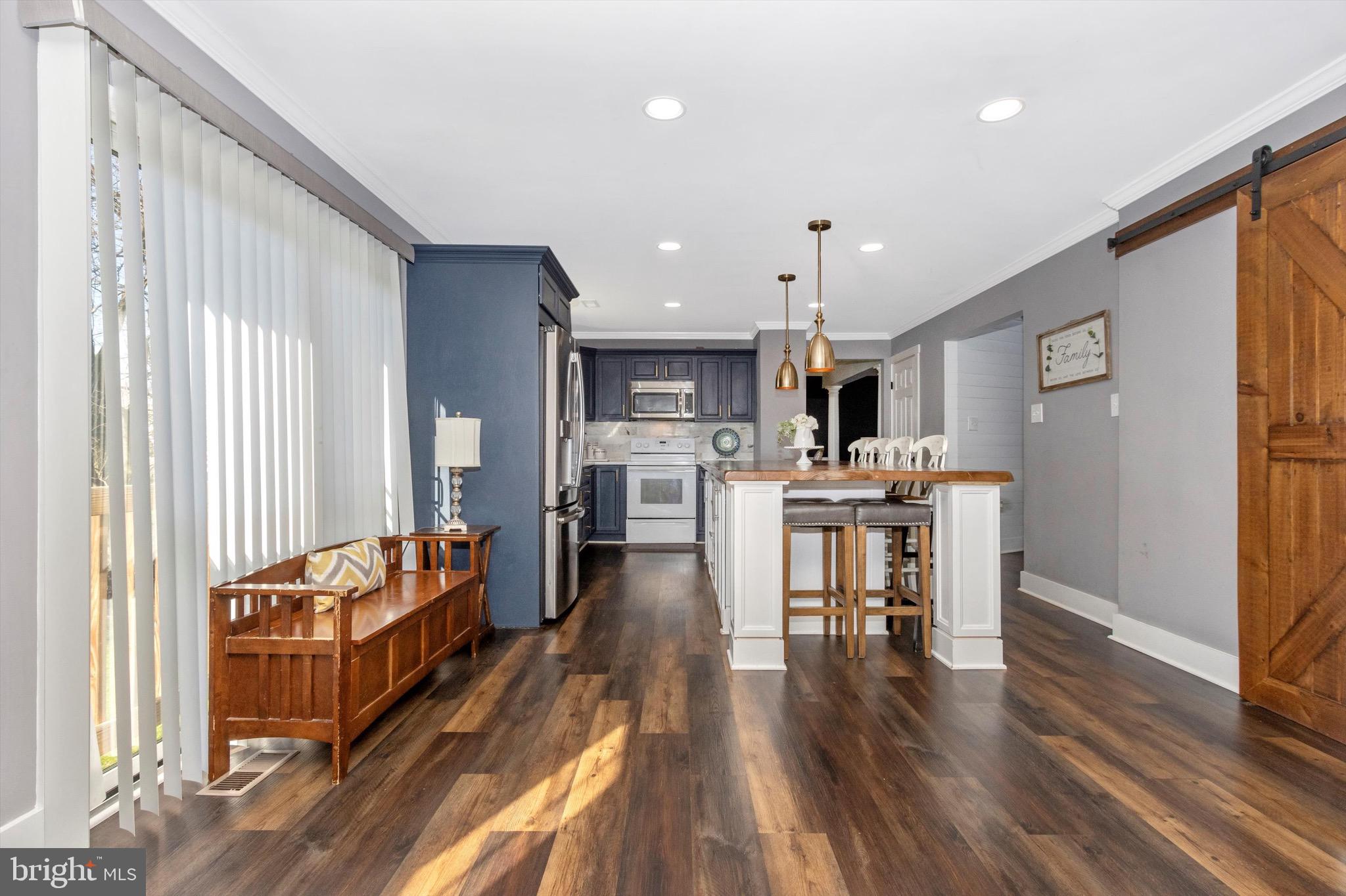 NORTH CROSSING - Residential