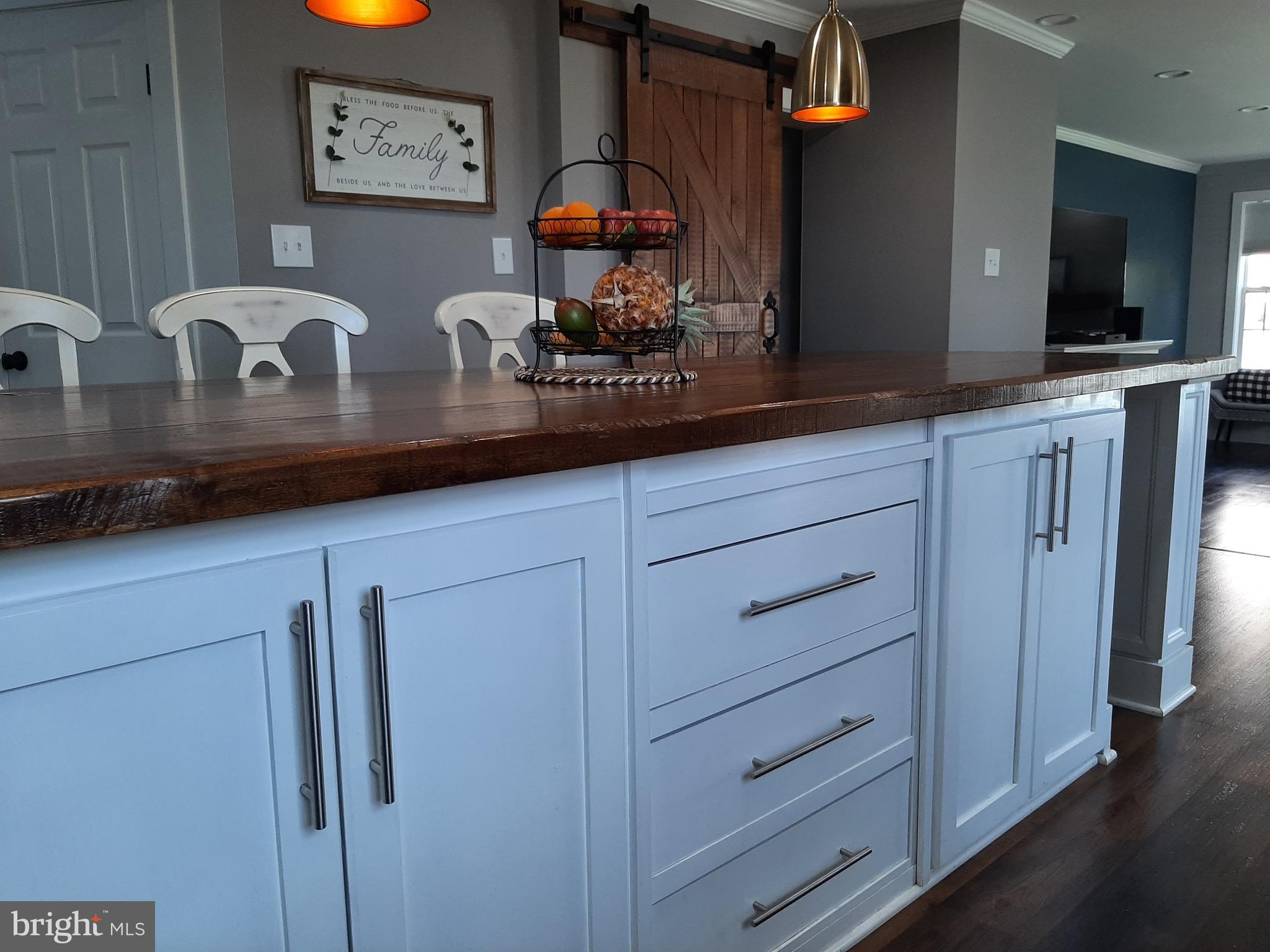 NORTH CROSSING - Residential