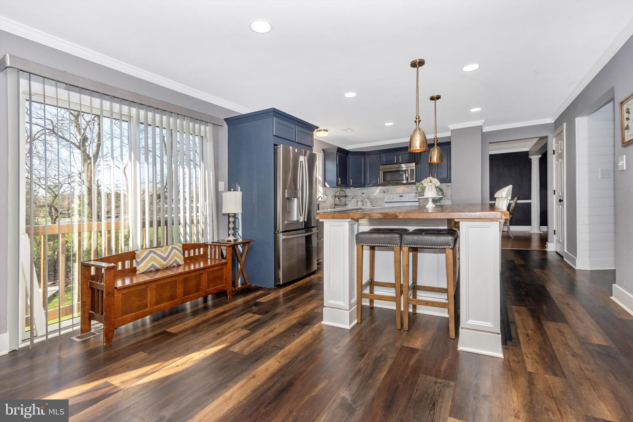 NORTH CROSSING - Residential