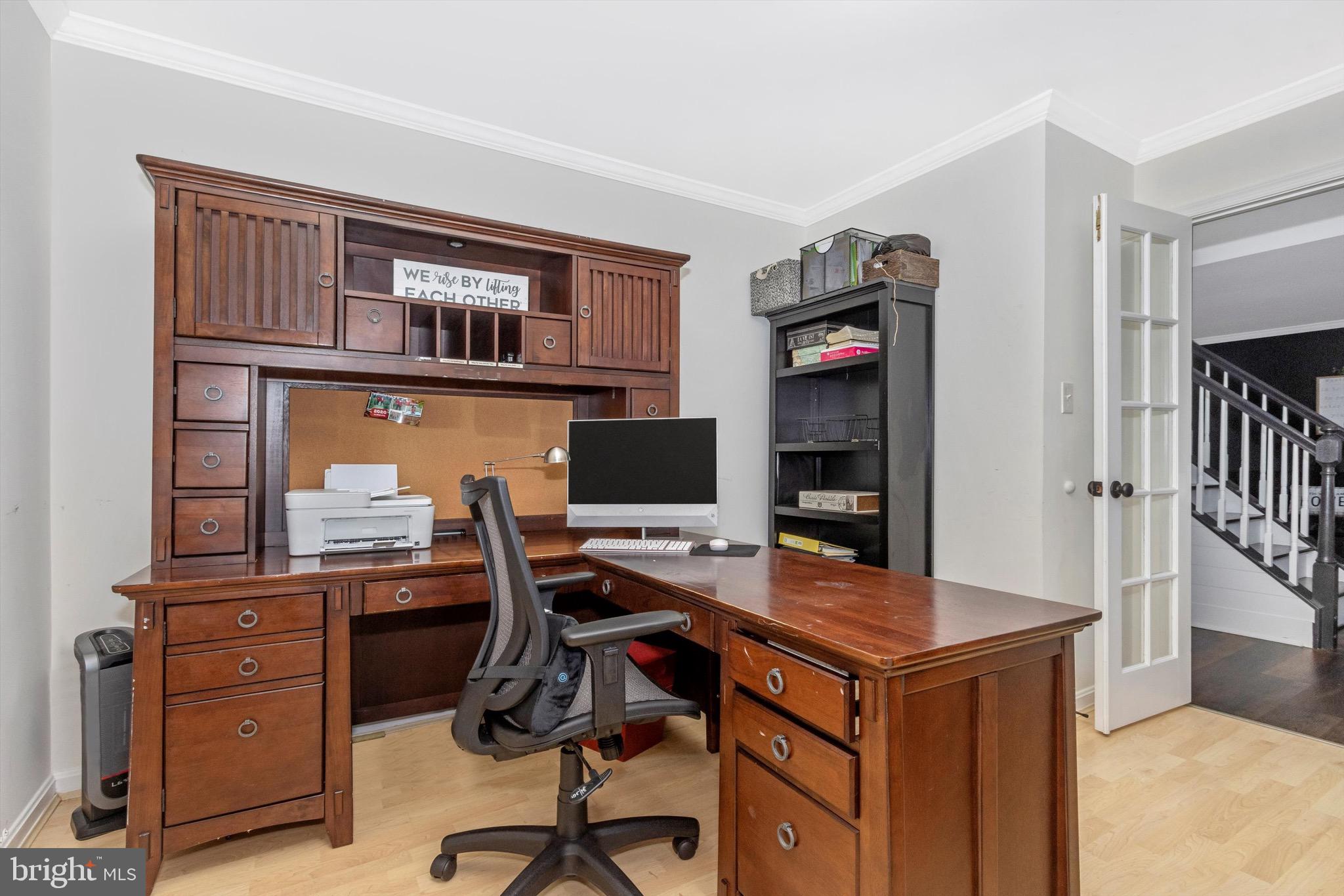 NORTH CROSSING - Residential