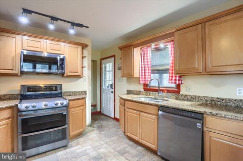 Tiny photo for 6111 Walls Street, HARRISBURG, PA 17112 (MLS # PADA2052802)