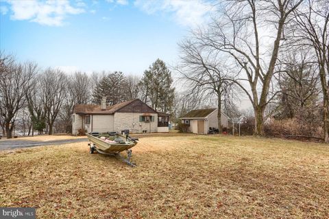 Tiny photo for 6111 Walls Street, HARRISBURG, PA 17112 (MLS # PADA2052802)