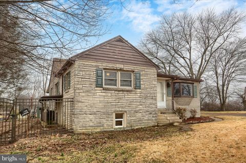 Tiny photo for 6111 Walls Street, HARRISBURG, PA 17112 (MLS # PADA2052802)