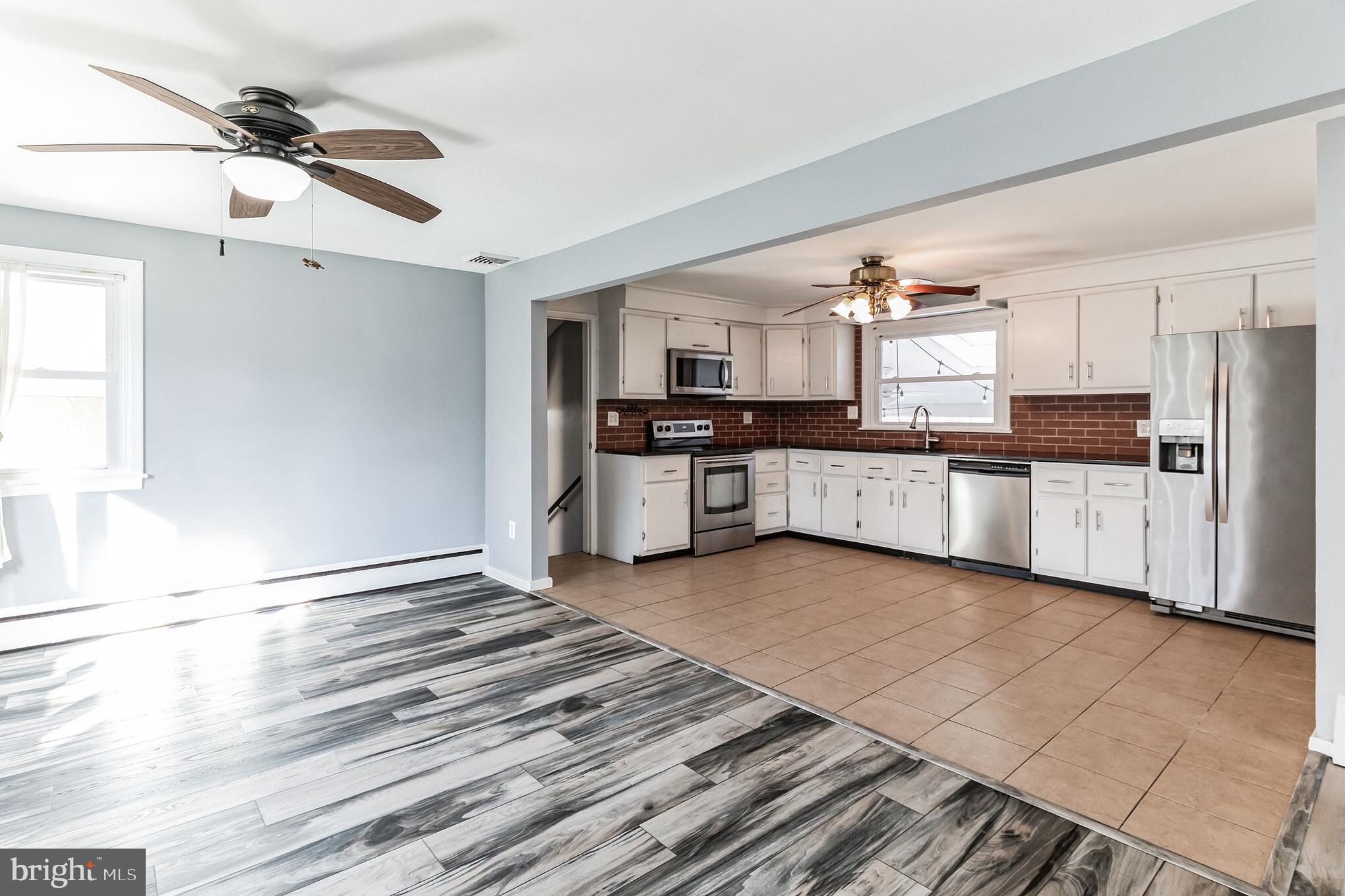 HORSHAM CHASE - Residential