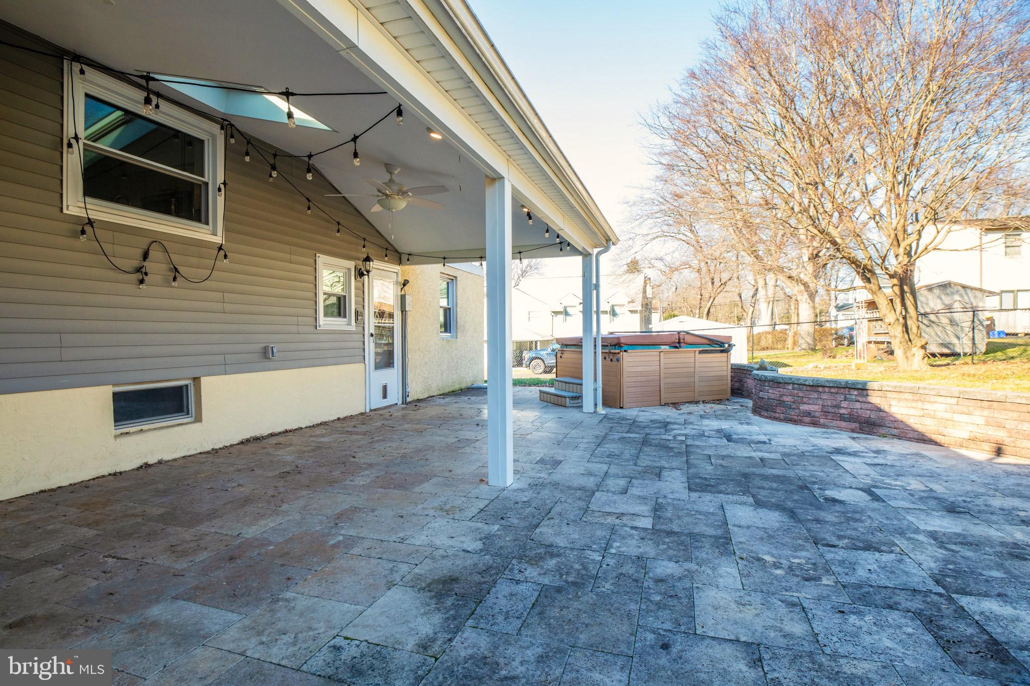 HORSHAM CHASE - Residential