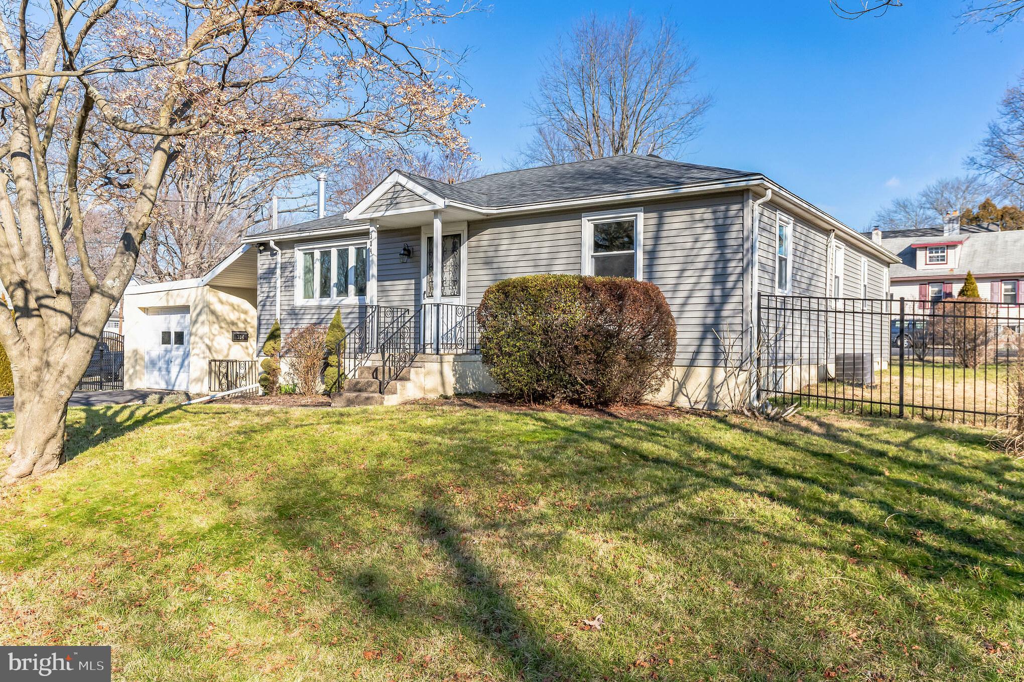 HORSHAM CHASE - Residential