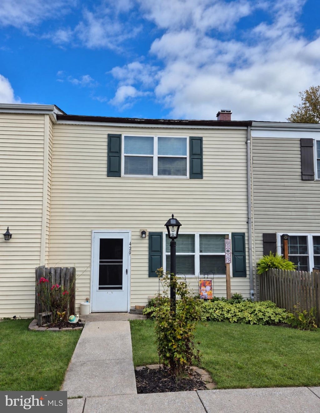 Photo of 429 Clover Court, TANEYTOWN, MD 21787 (MLS # MDCR2038200)