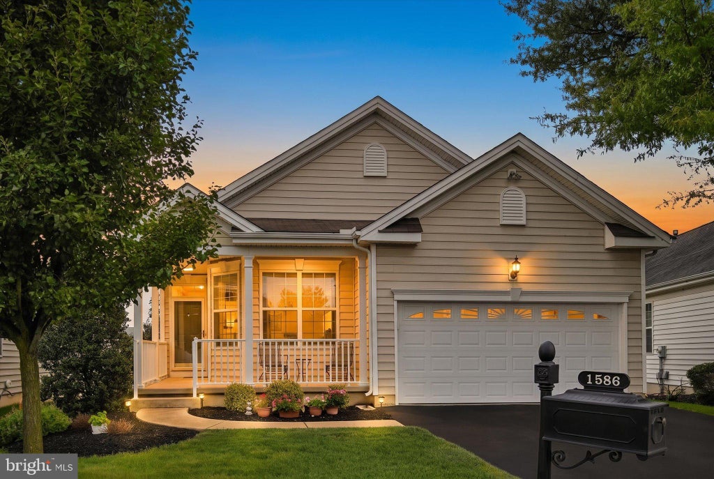 Photo of 1586 Emerson Drive, MOUNT JOY, PA 17552 (MLS # PALA2094954)
