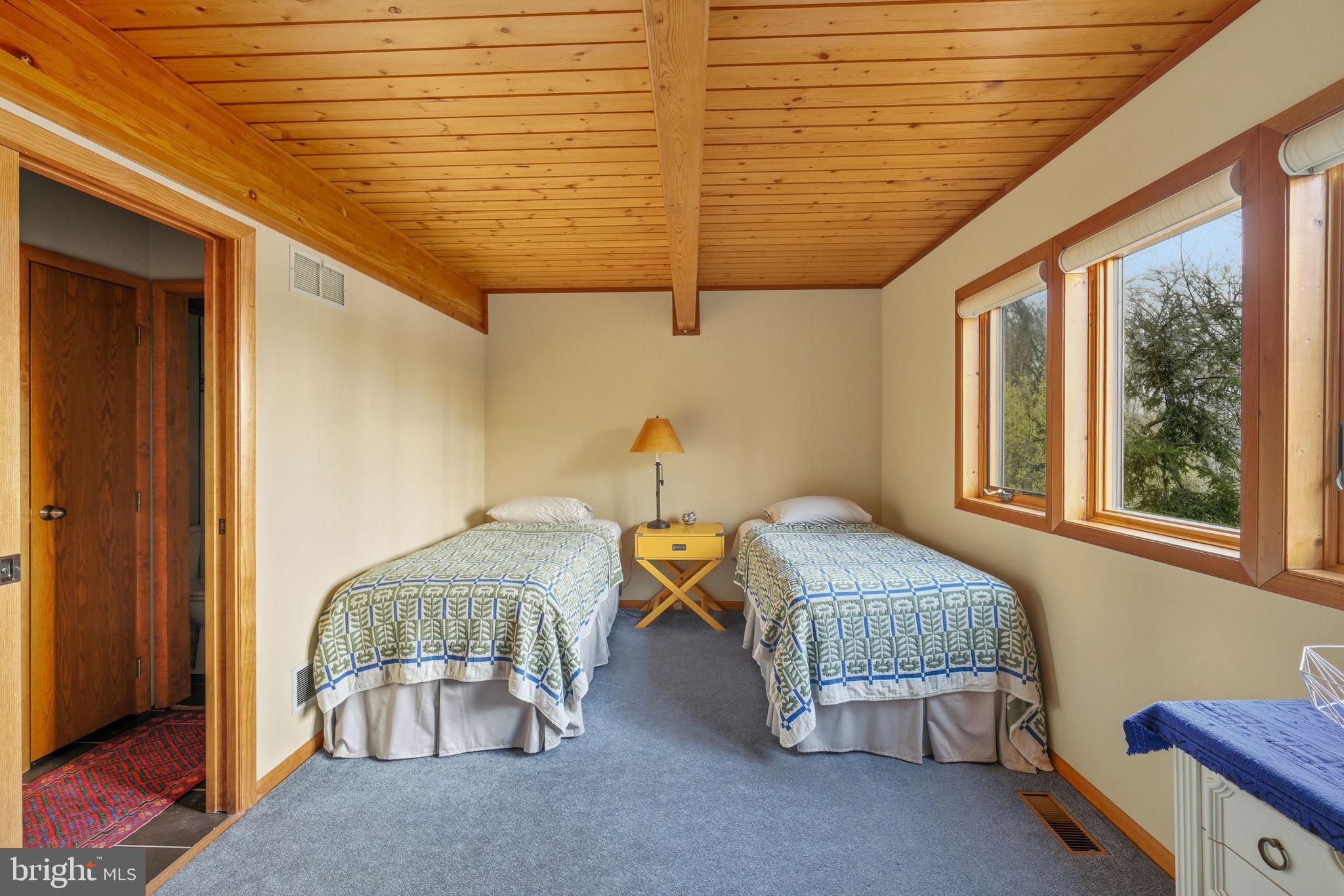 KINNAIRDS POINT - Residential