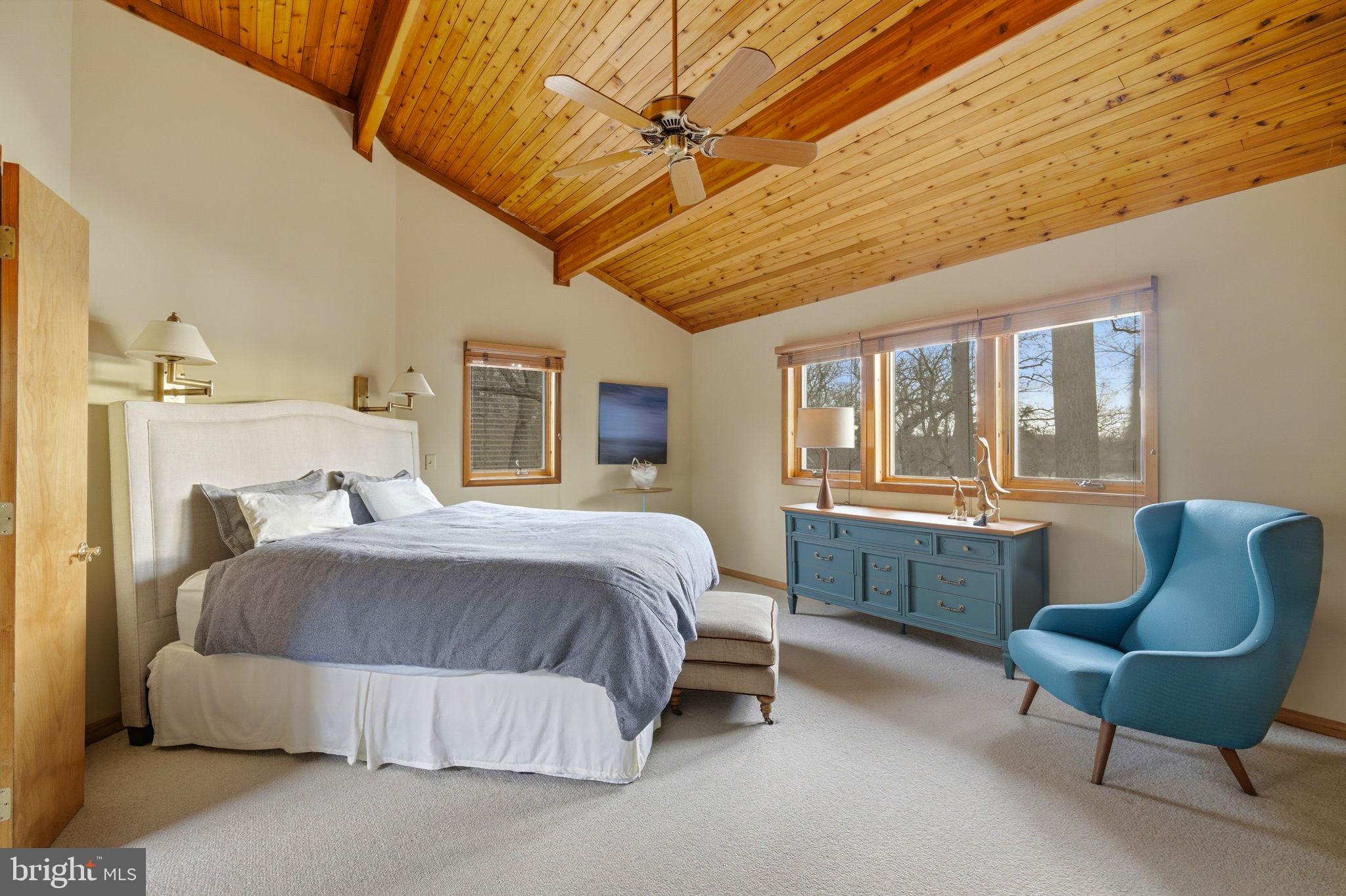 KINNAIRDS POINT - Residential