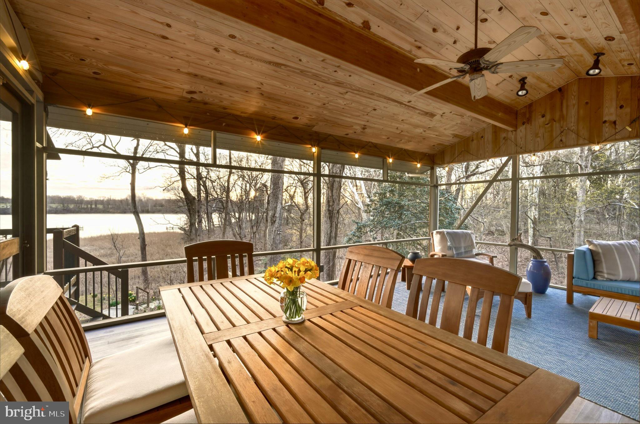 KINNAIRDS POINT - Residential