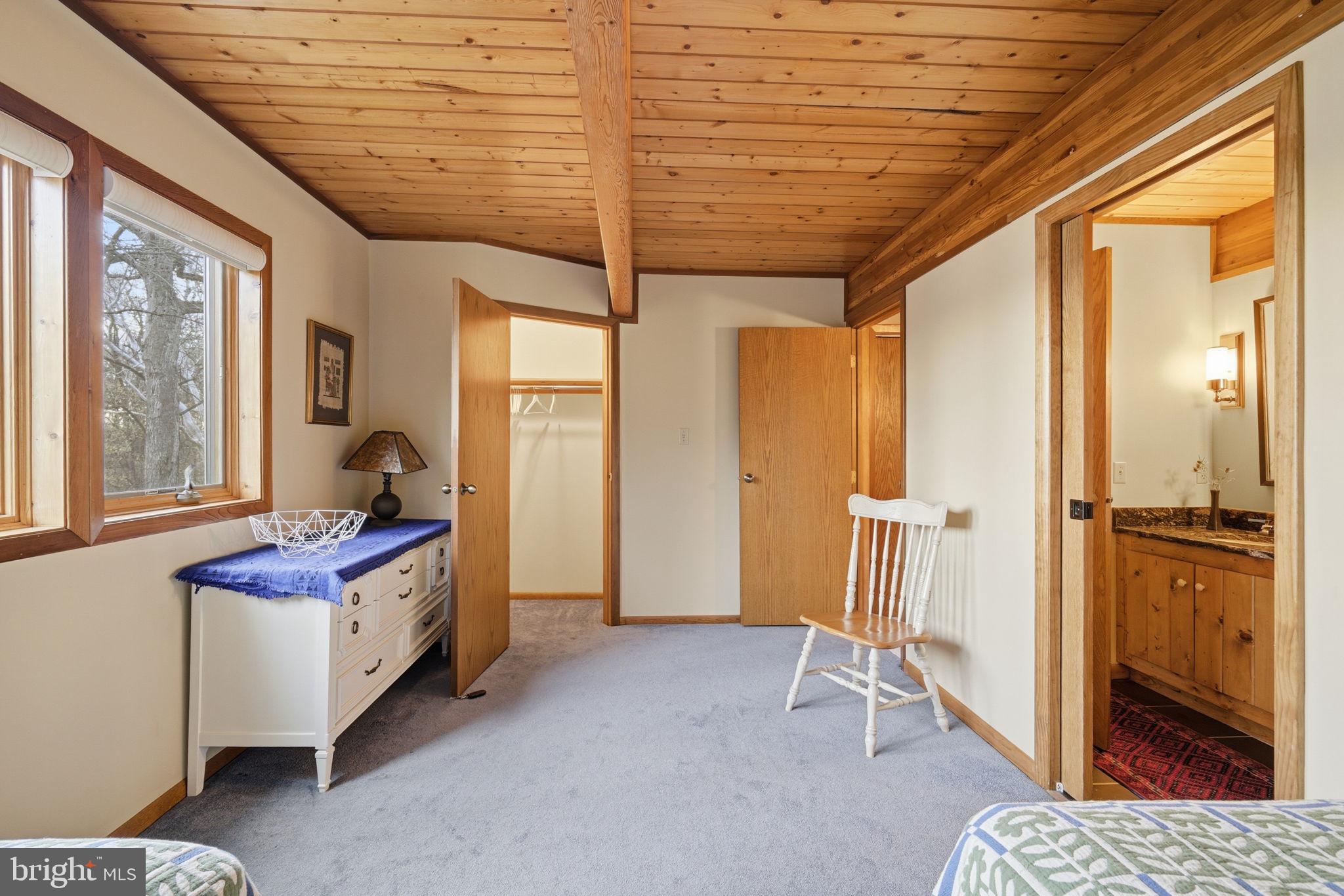 KINNAIRDS POINT - Residential