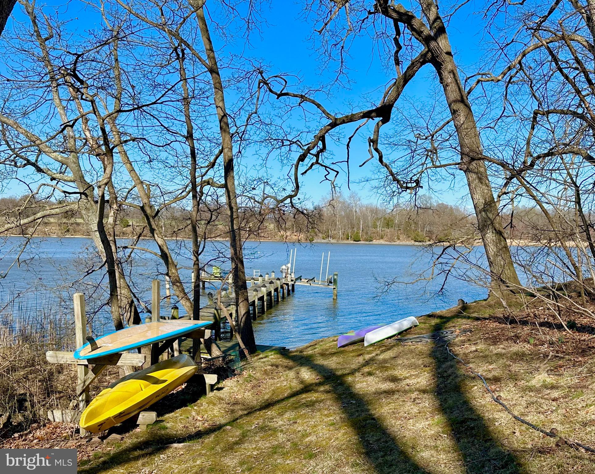 KINNAIRDS POINT - Residential